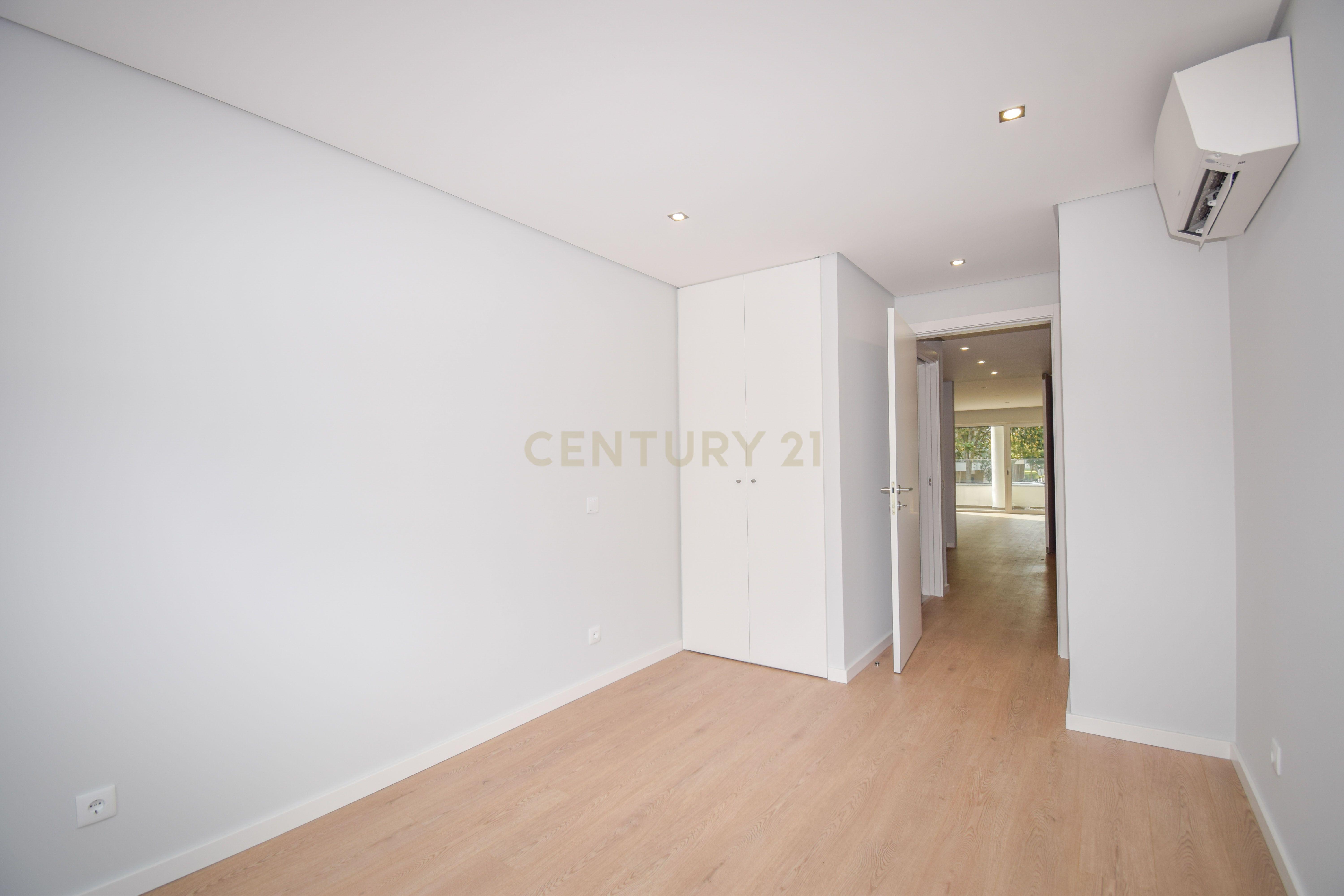 Apartamento T3 a estrear na Urbanização Quinta das Marianas - Image 5