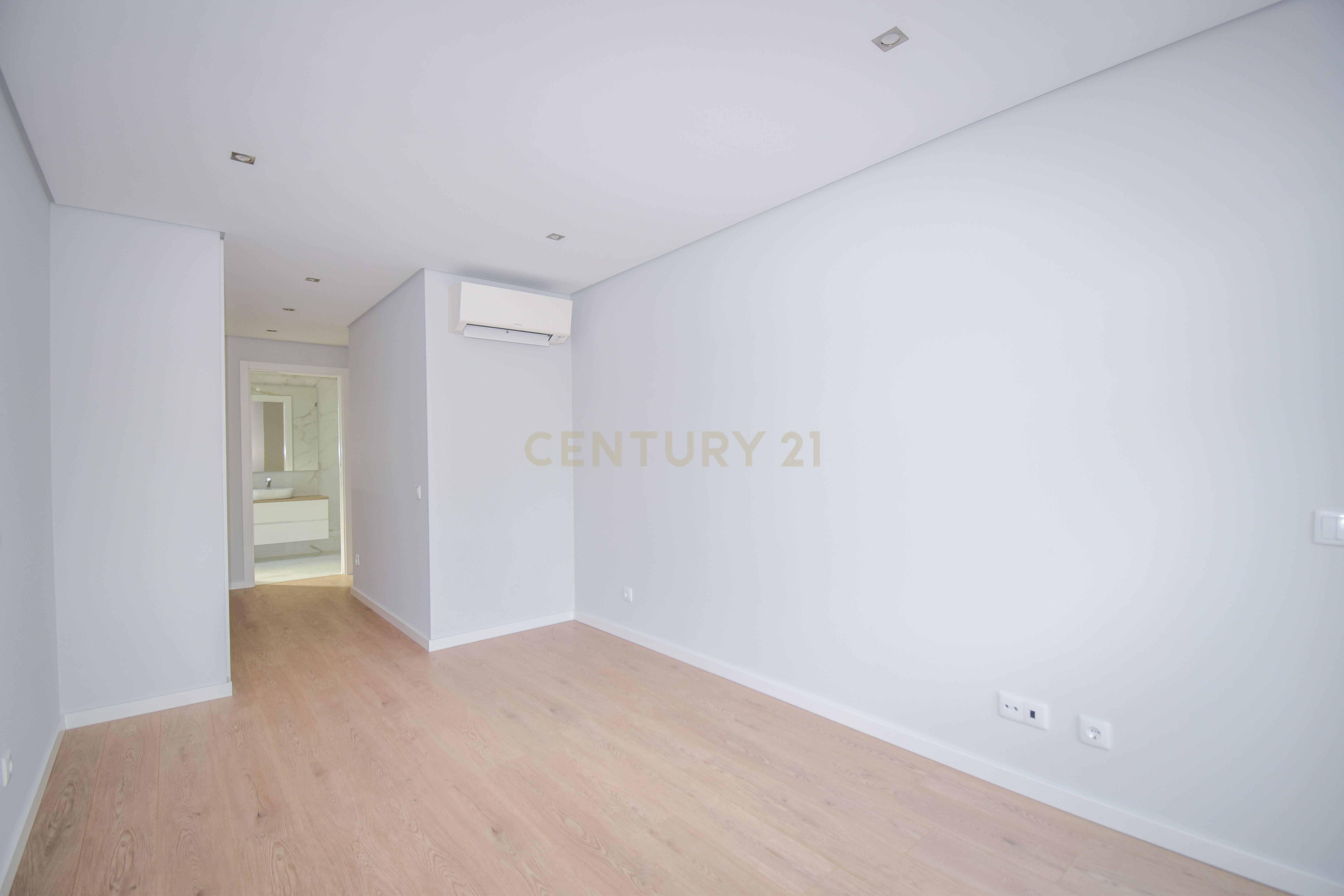 Apartamento T3 a estrear na Urbanização Quinta das Marianas - Image 6