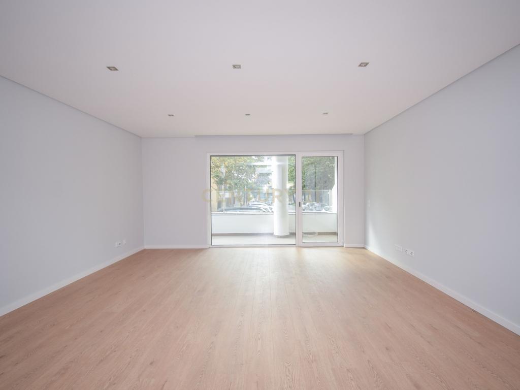 Apartamento T3 a estrear na Urbanização Quinta das Marianas - Image 10
