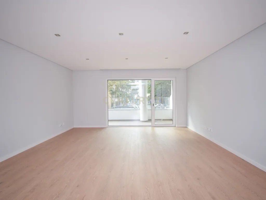 Apartamento T3 a estrear na Urbanização Quinta das Marianas - Image 10