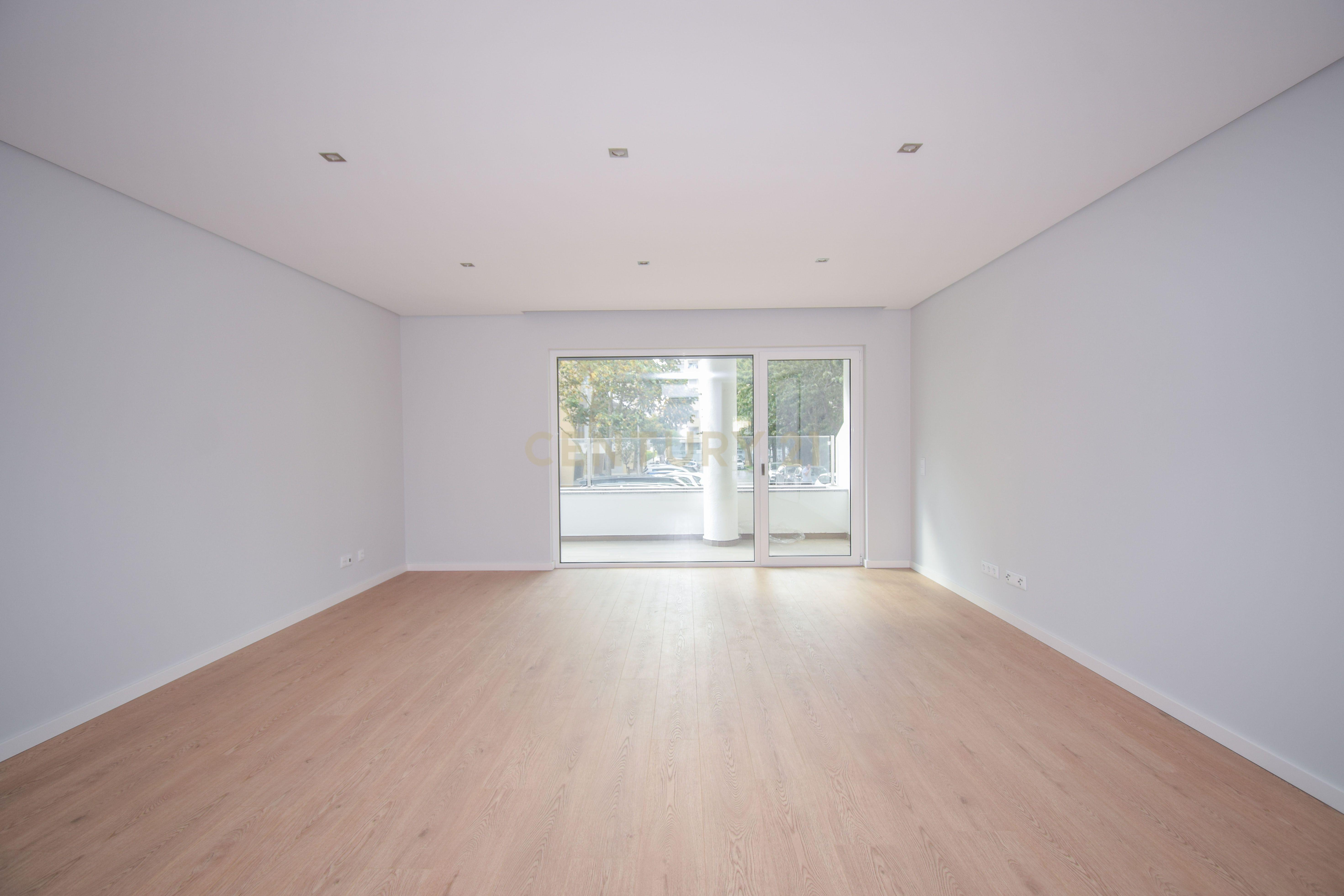 Apartamento T3 a estrear na Urbanização Quinta das Marianas - Image 11