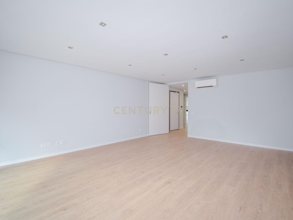 Apartamento T3 a estrear na Urbanização Quinta das Marianas - Image 11