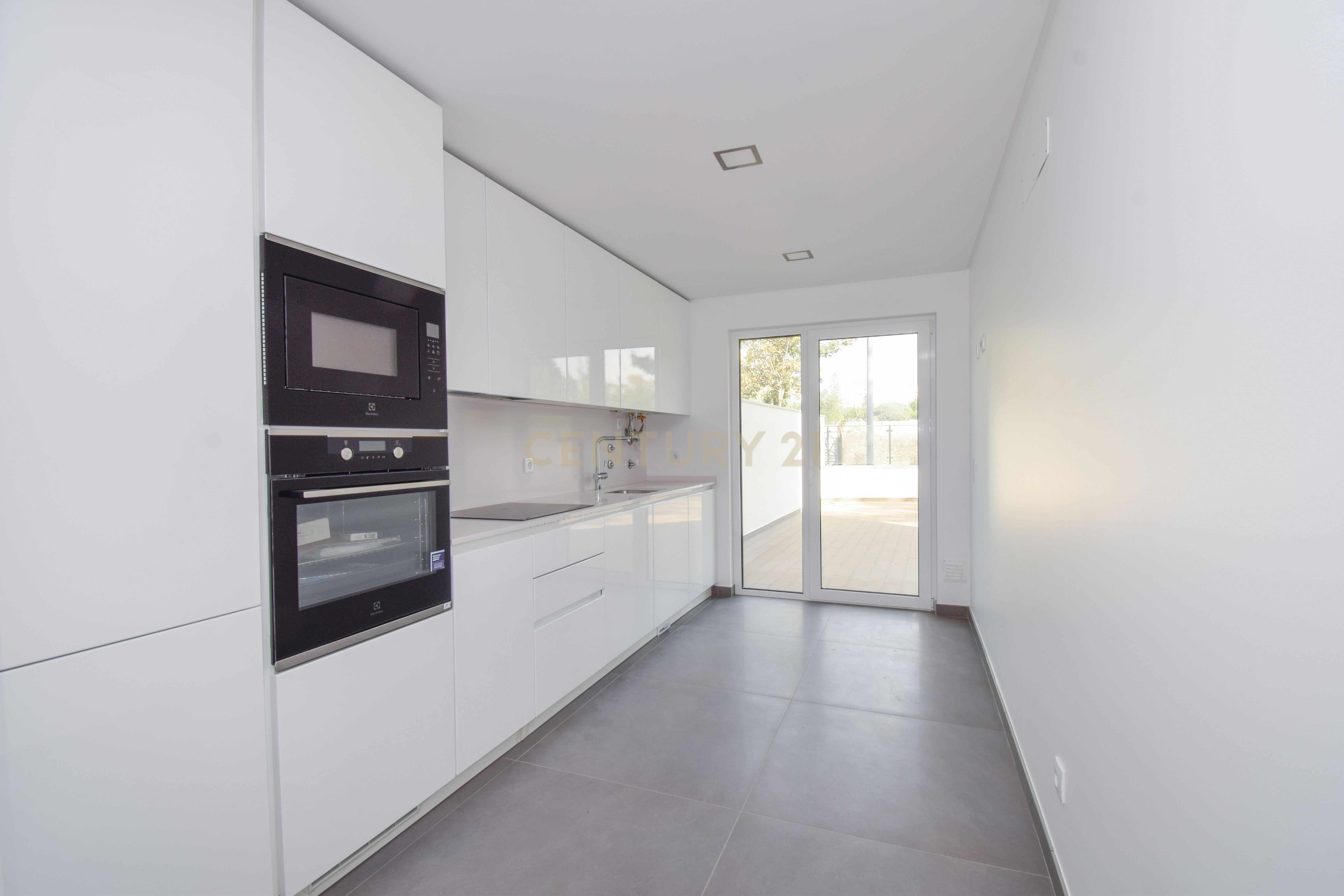 Apartamento T3 a estrear na Urbanização Quinta das Marianas - Image 13