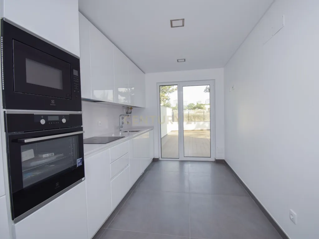 Apartamento T3 a estrear na Urbanização Quinta das Marianas - Image 12