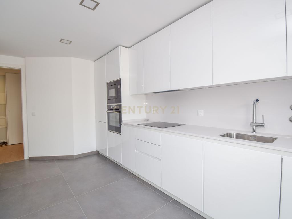 Apartamento T3 a estrear na Urbanização Quinta das Marianas - Image 13