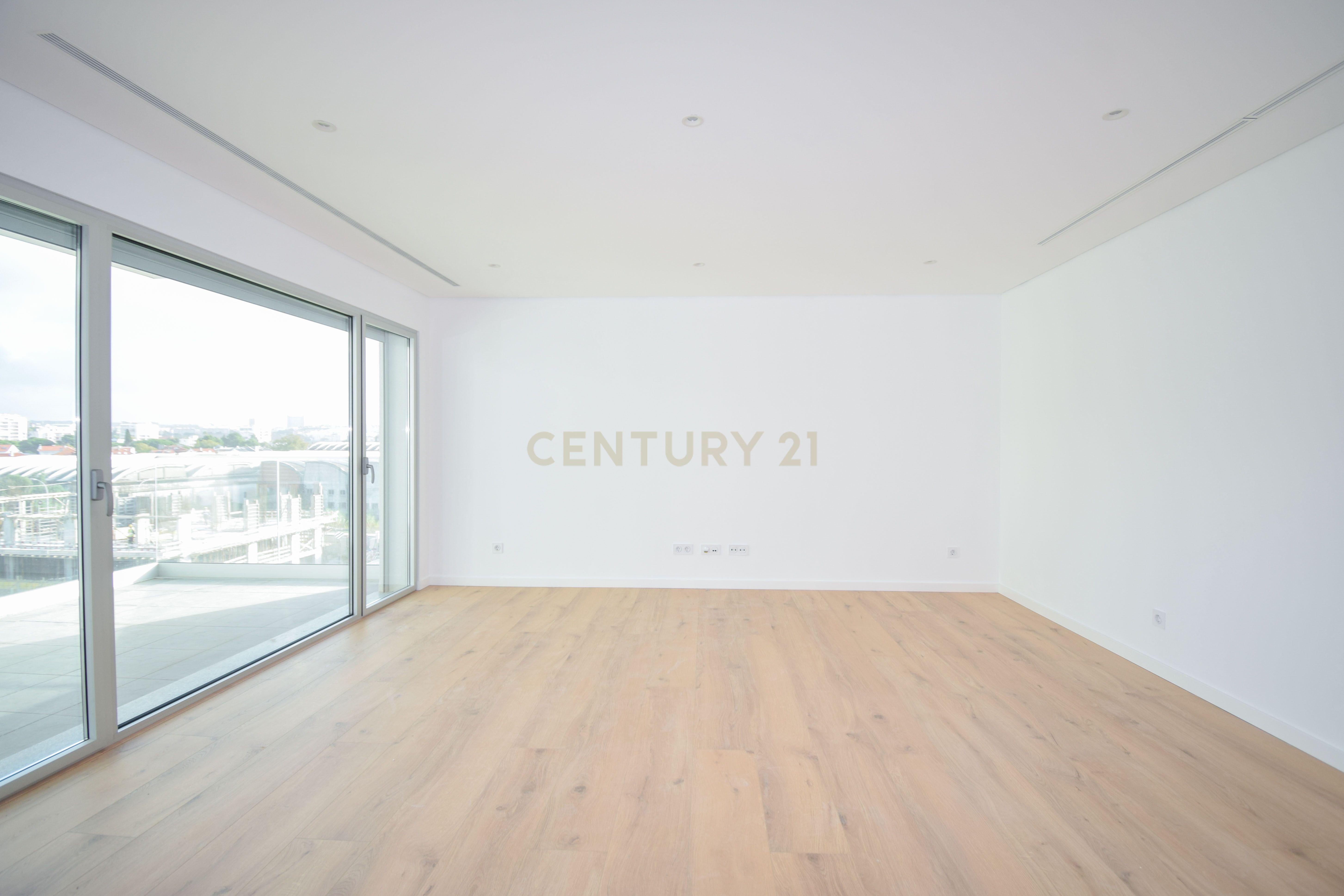 Novo T2 em Empreendimento Varandas da Torre em Carcavelos - Image 6