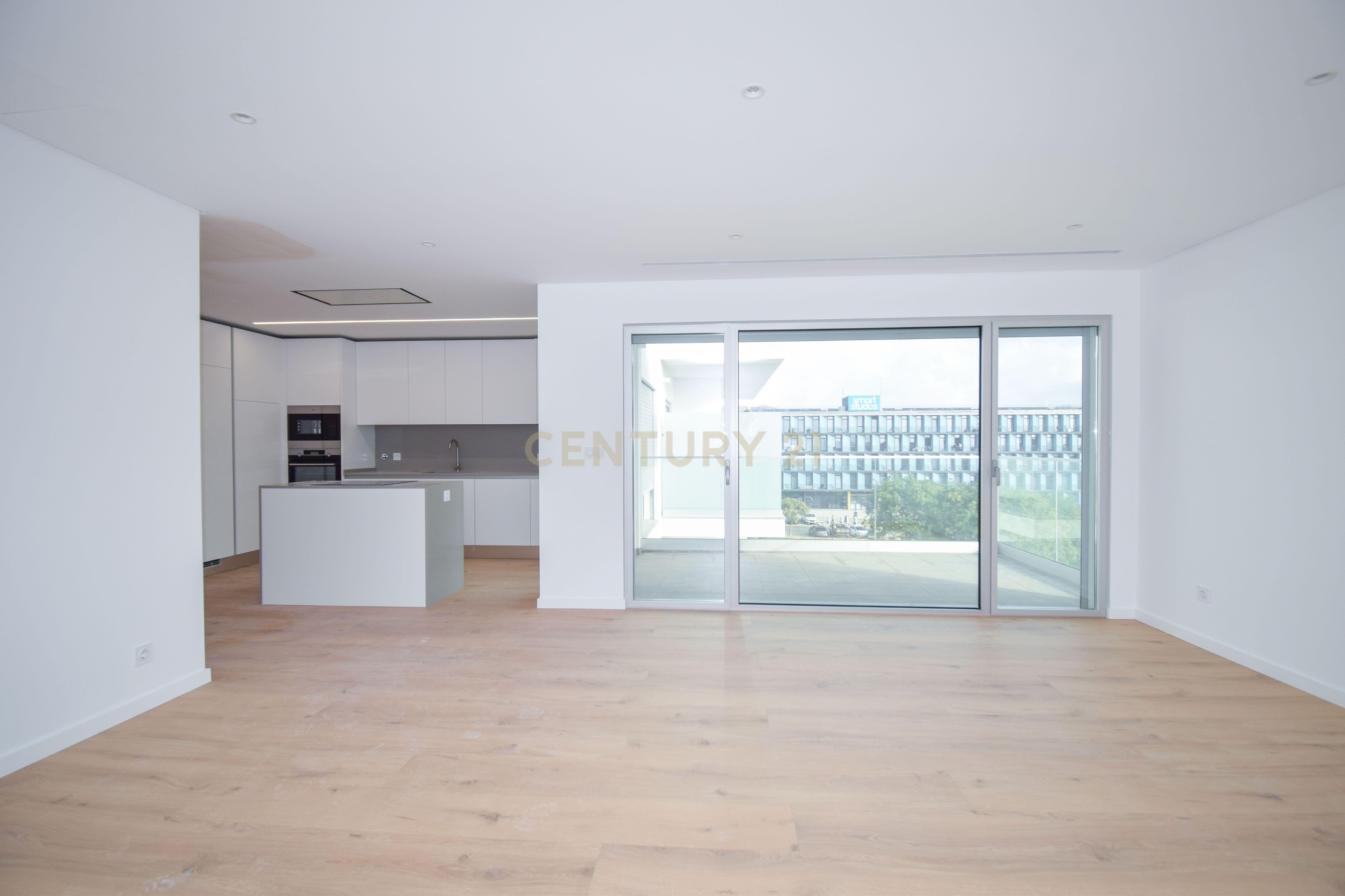 Novo T2 em Empreendimento Varandas da Torre em Carcavelos - Image 8