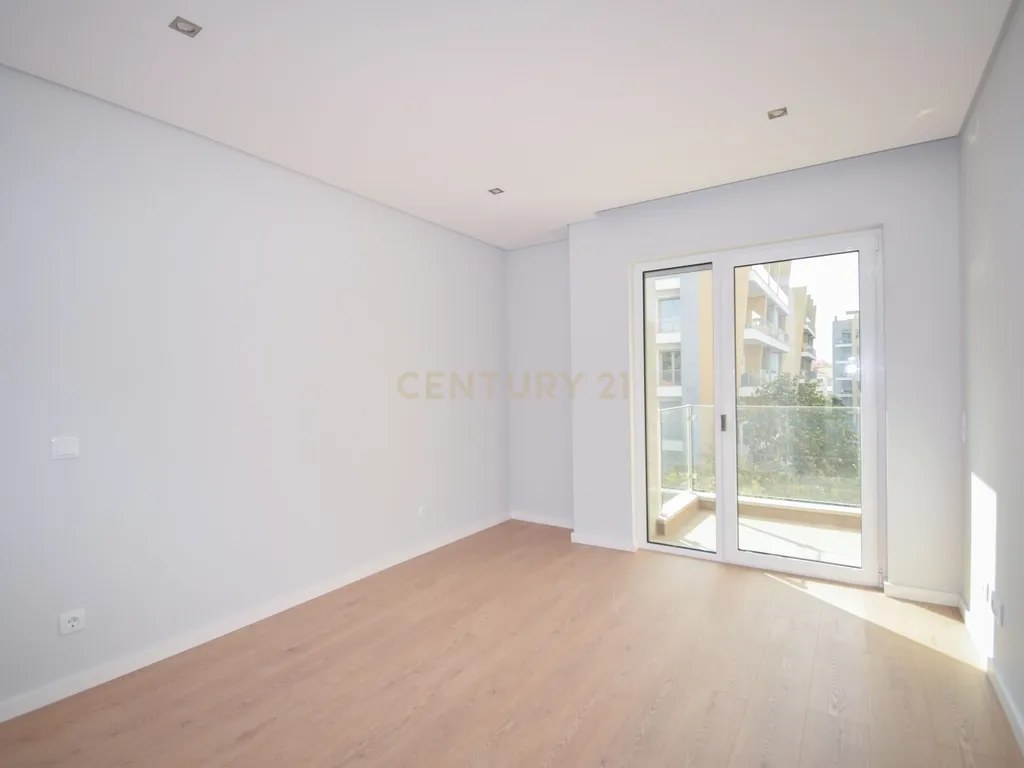 Apartamento T3 a estrear na Urbanização Quinta das Marianas - Image 23