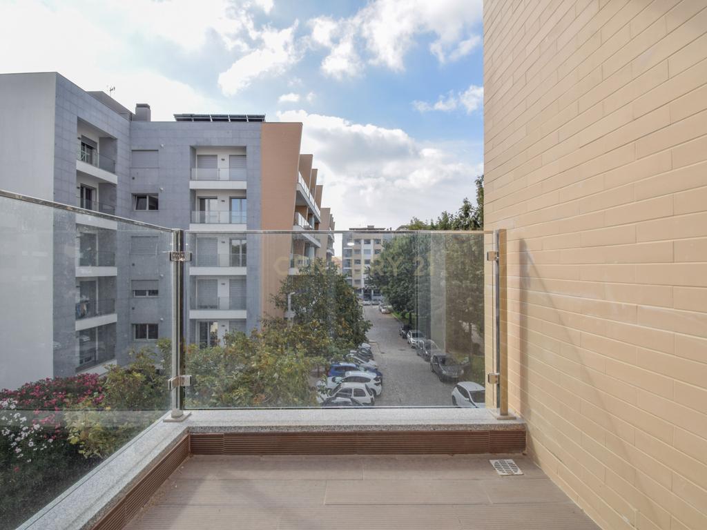 Apartamento T3 a estrear na Urbanização Quinta das Marianas - Image 25
