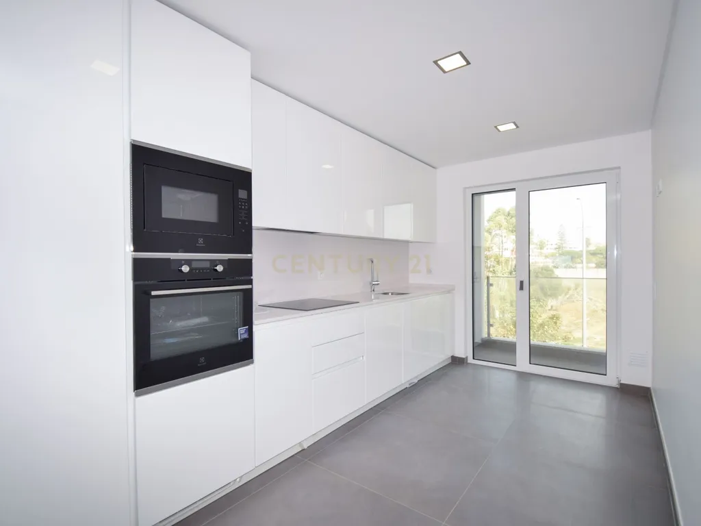 Apartamento T3 a estrear na Urbanização Quinta das Marianas - Image 27