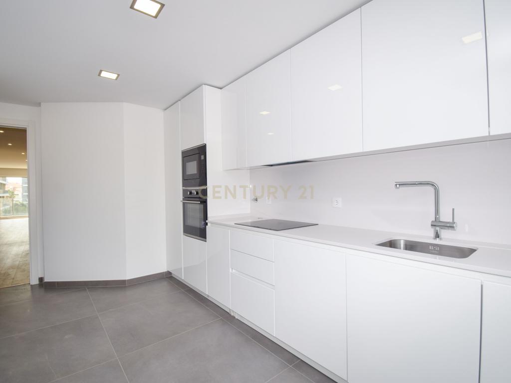 Apartamento T3 a estrear na Urbanização Quinta das Marianas - Image 46