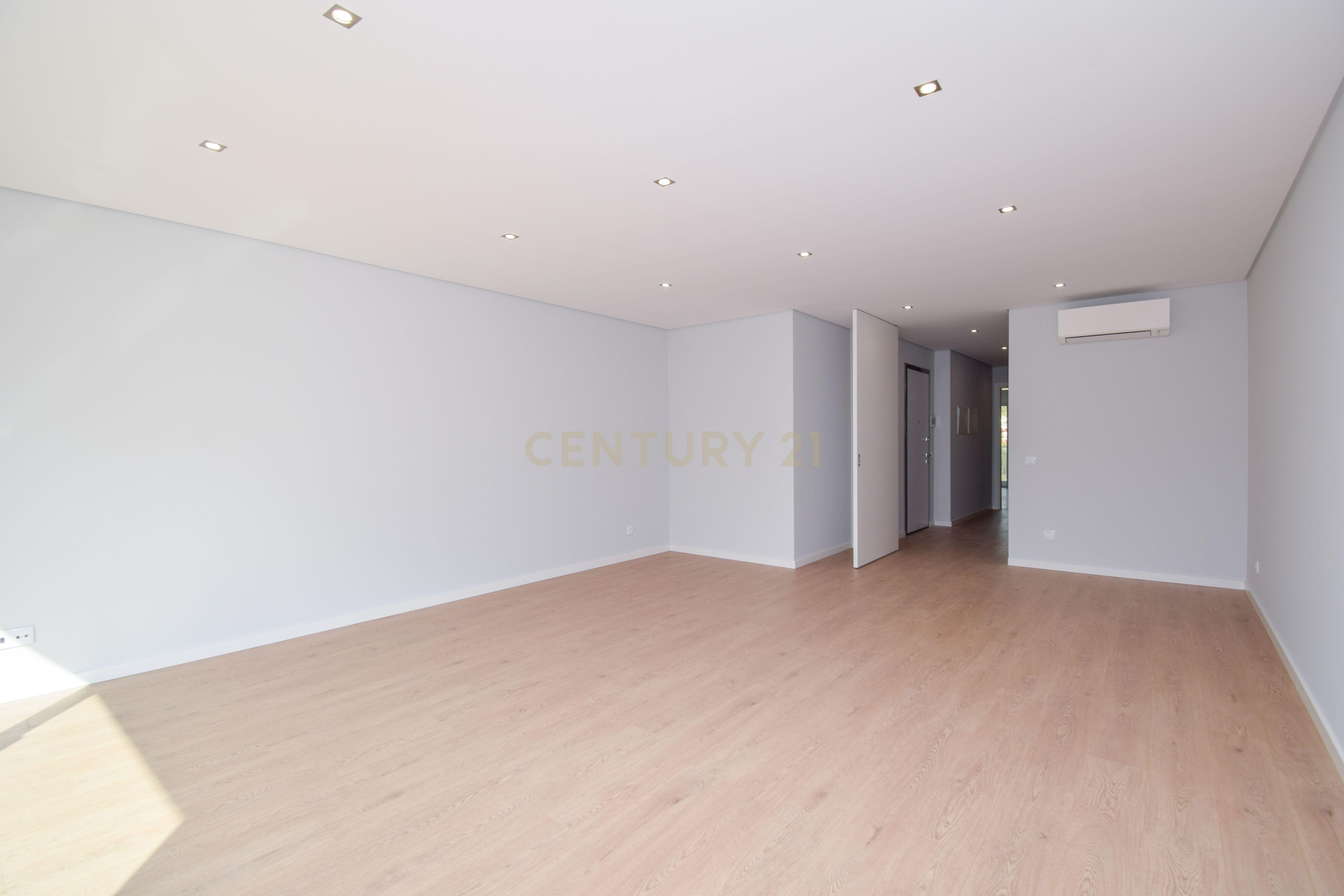 Apartamento T3 a estrear na Urbanização Quinta das Marianas - Image 52