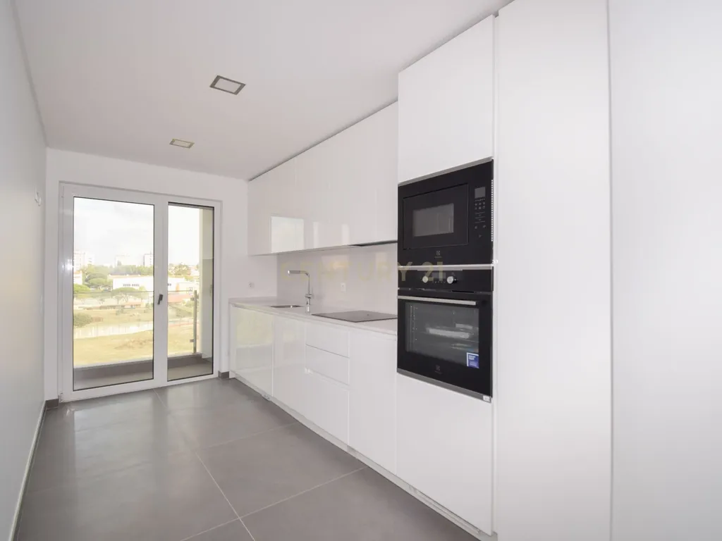 Apartamento T3 a estrear na Urbanização Quinta das Marianas - Image 39