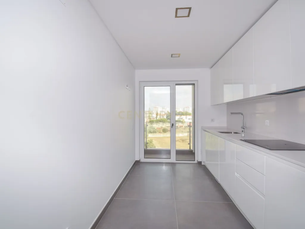Apartamento T3 a estrear na Urbanização Quinta das Marianas - Image 40