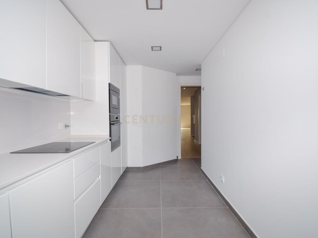 Apartamento T3 a estrear na Urbanização Quinta das Marianas - Image 42