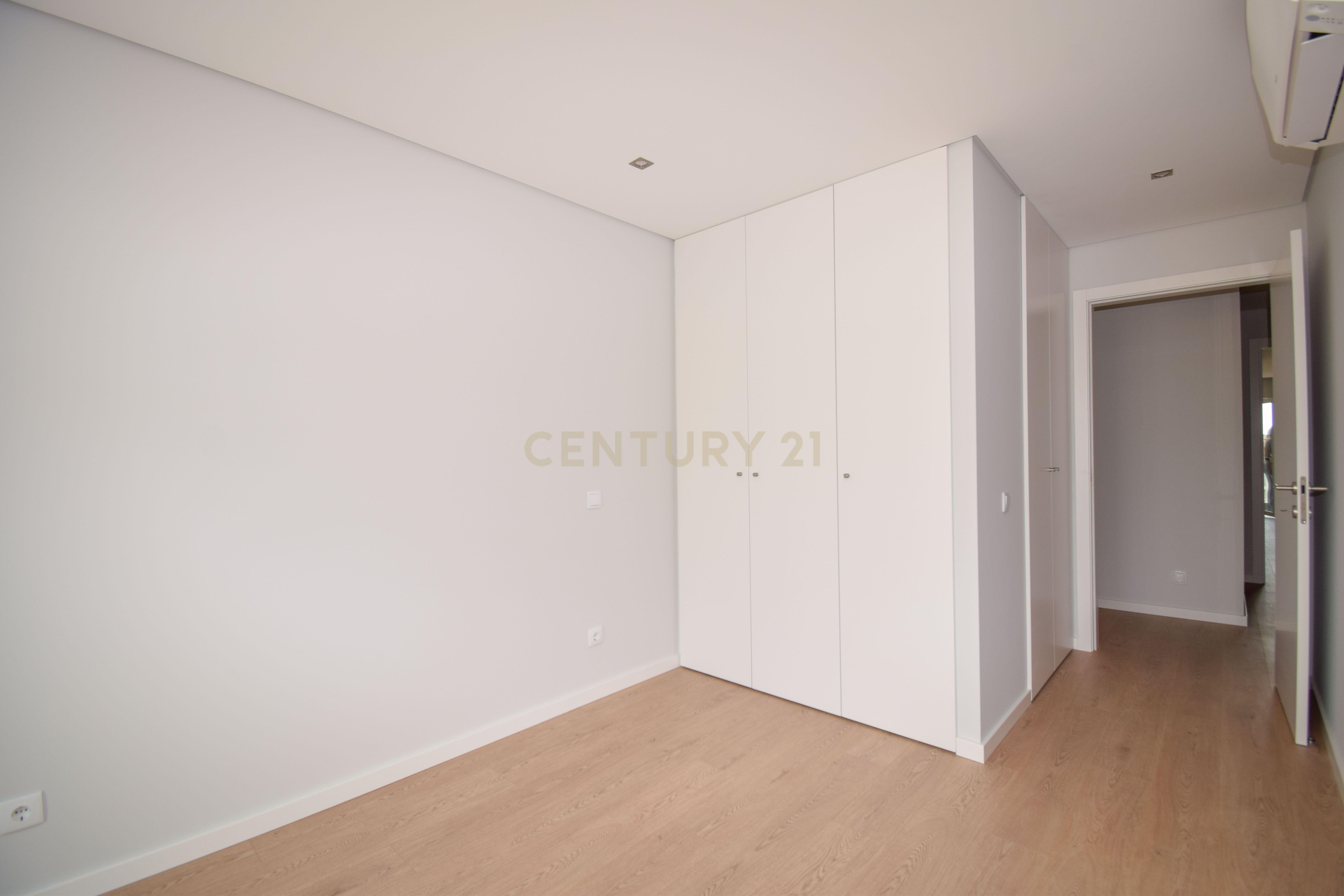 Apartamento T3 a estrear na Urbanização Quinta das Marianas - Image 47