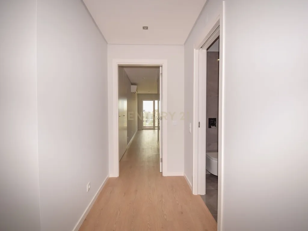 Apartamento T3 a estrear na Urbanização Quinta das Marianas - Image 45