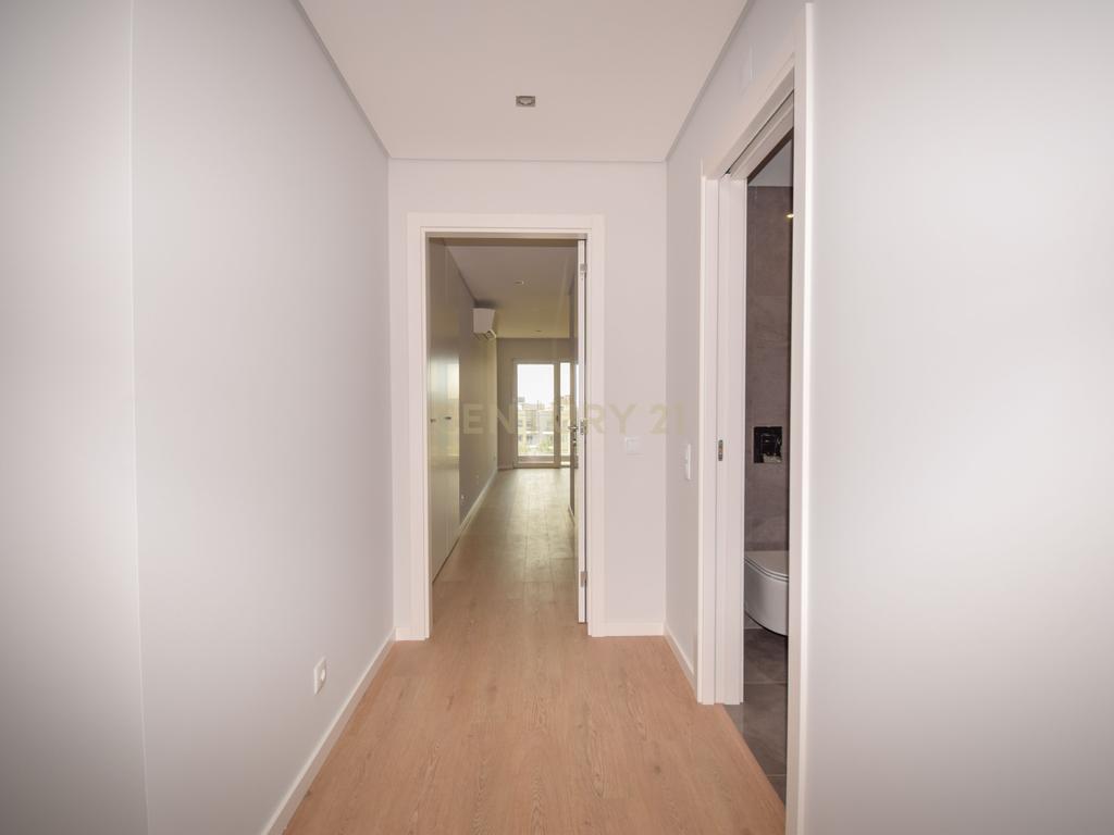 Apartamento T3 a estrear na Urbanização Quinta das Marianas - Image 47