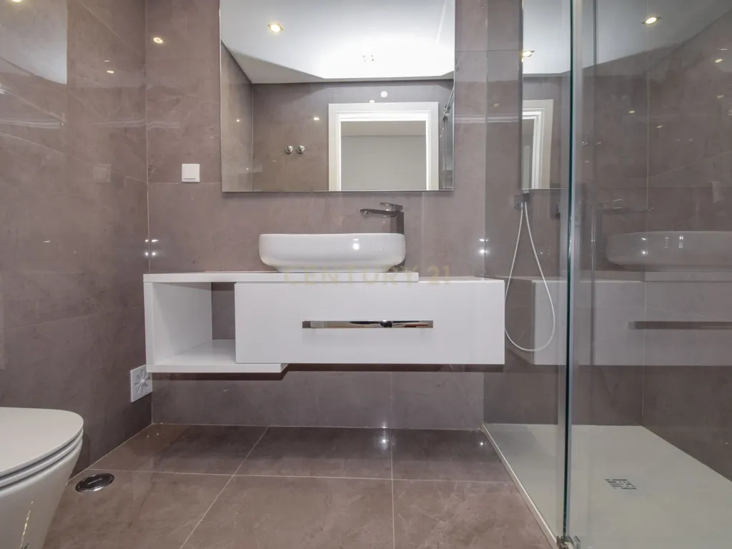 Apartamento T3 a estrear na Urbanização Quinta das Marianas - Image 50