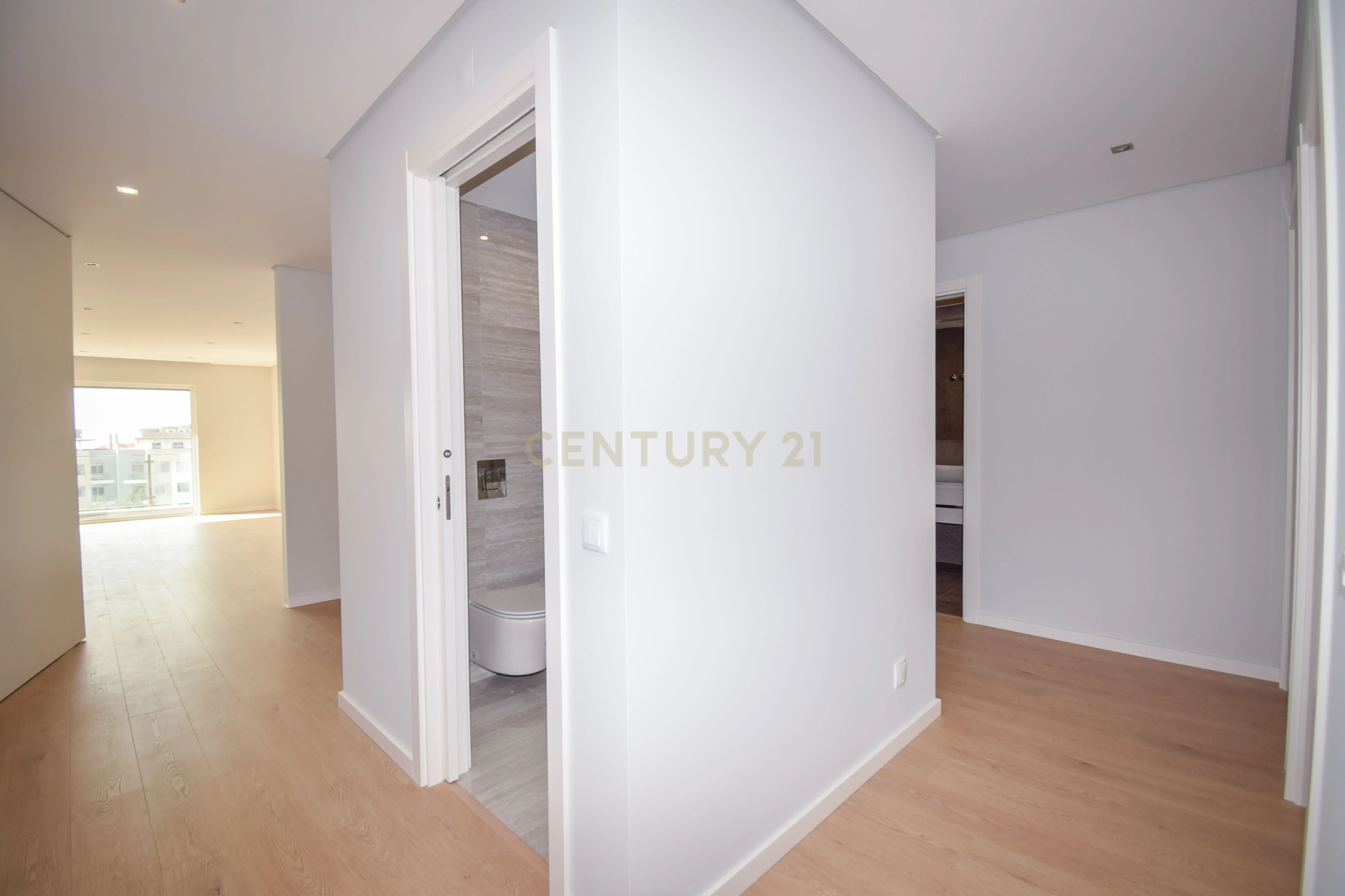 Apartamento T3 a estrear na Urbanização Quinta das Marianas - Image 57