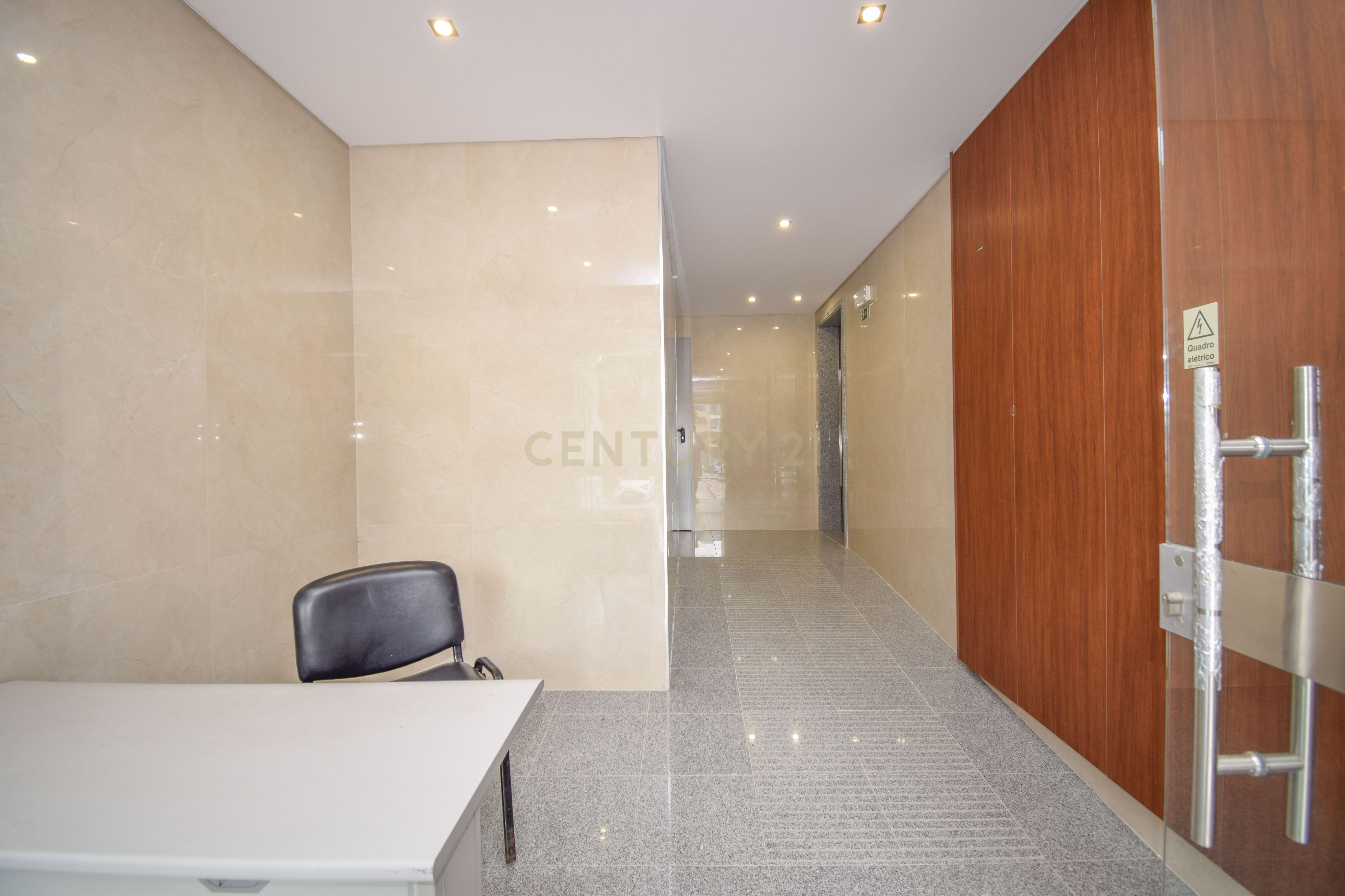 Apartamento T3 a estrear na Urbanização Quinta das Marianas - Image 75