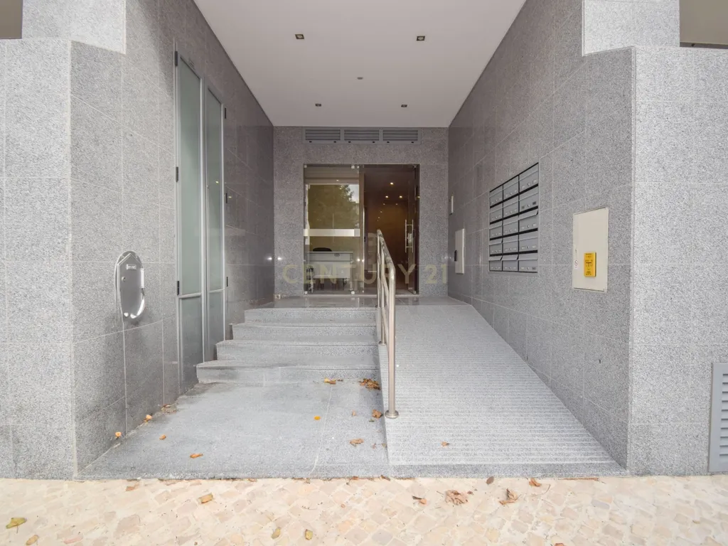 Apartamento T3 a estrear na Urbanização Quinta das Marianas - Image 67