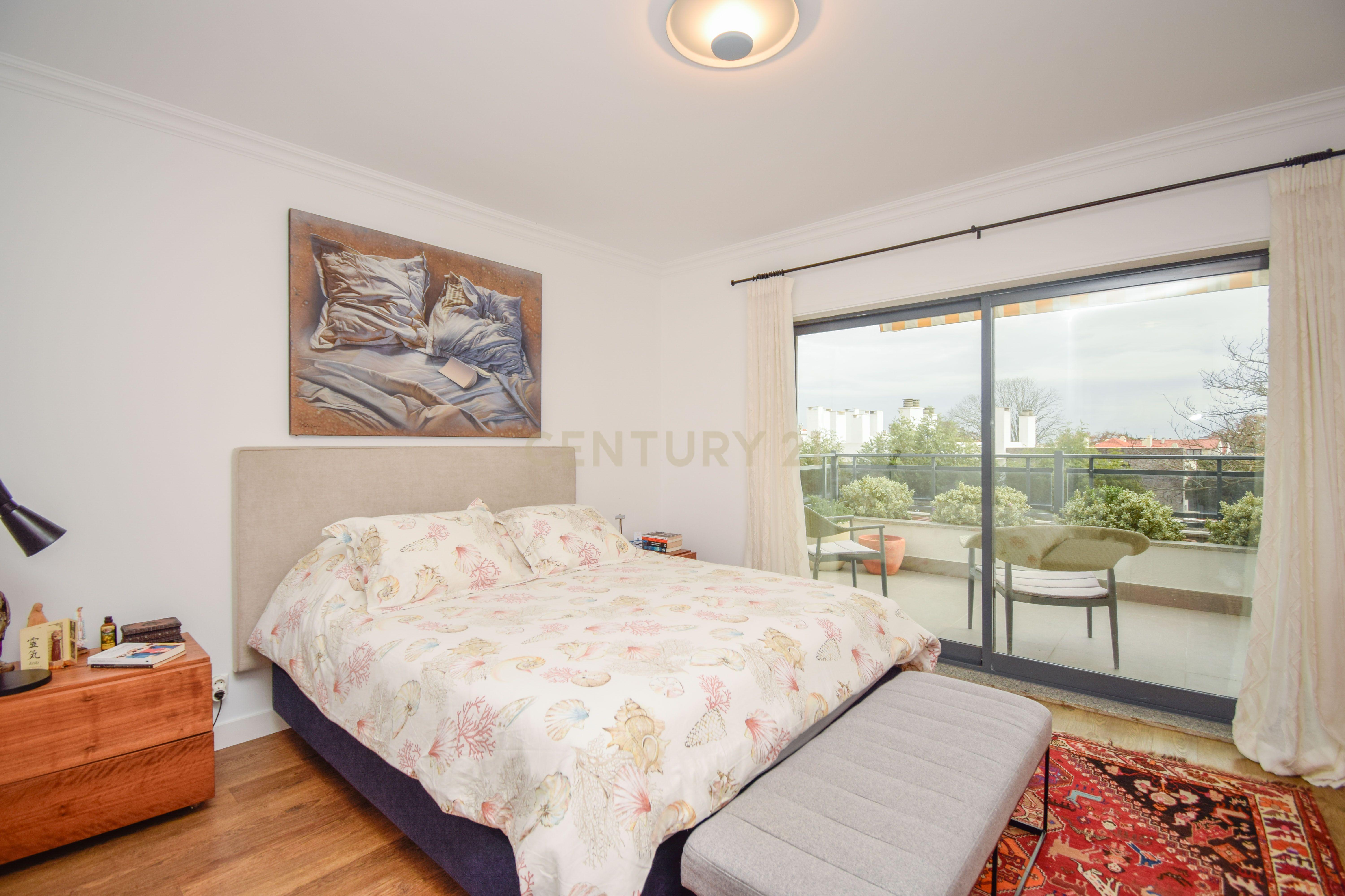Apartamento T3 Duplex Cascais centro - Image 25