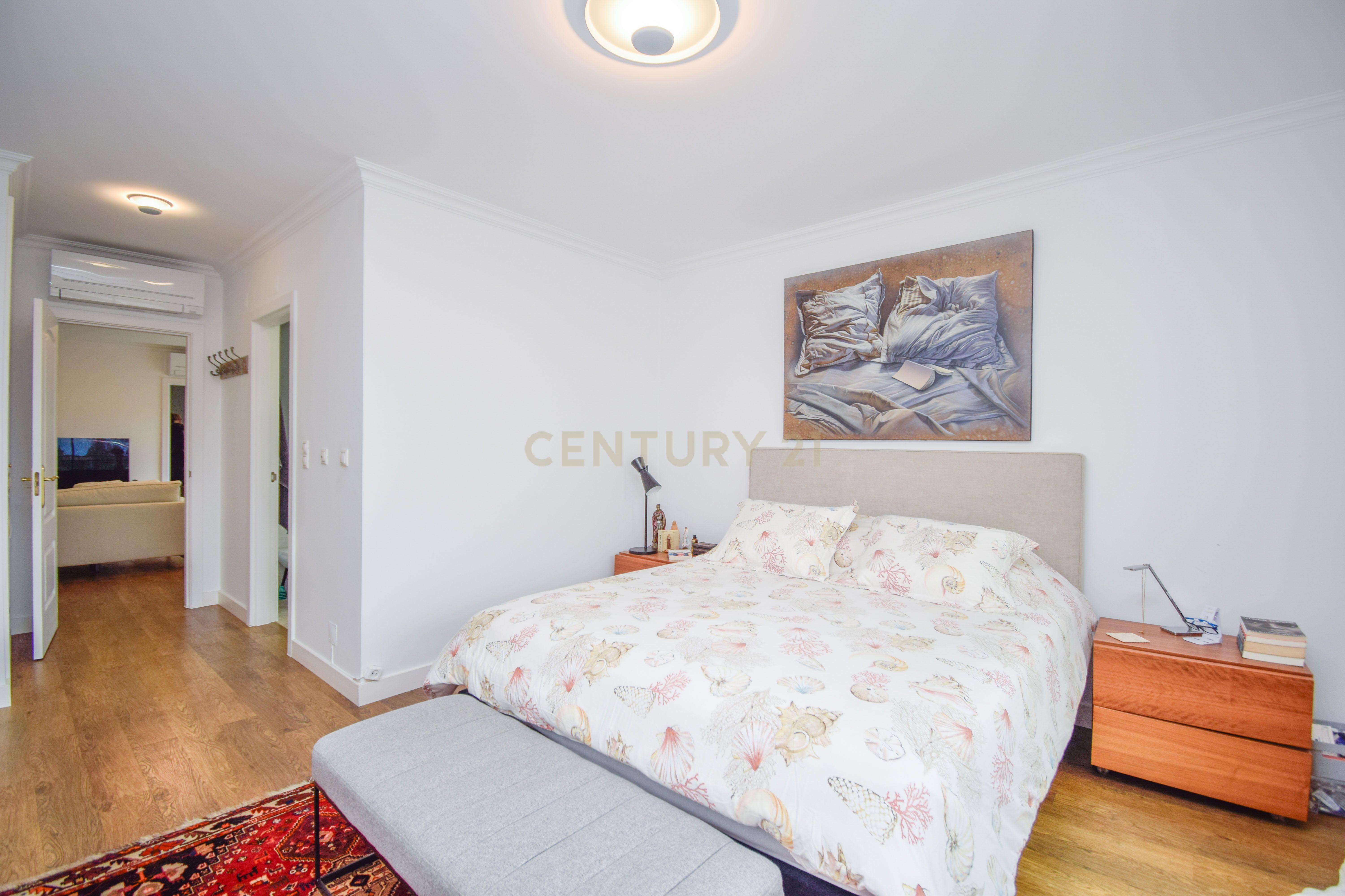 Apartamento T3 Duplex Cascais centro - Image 23