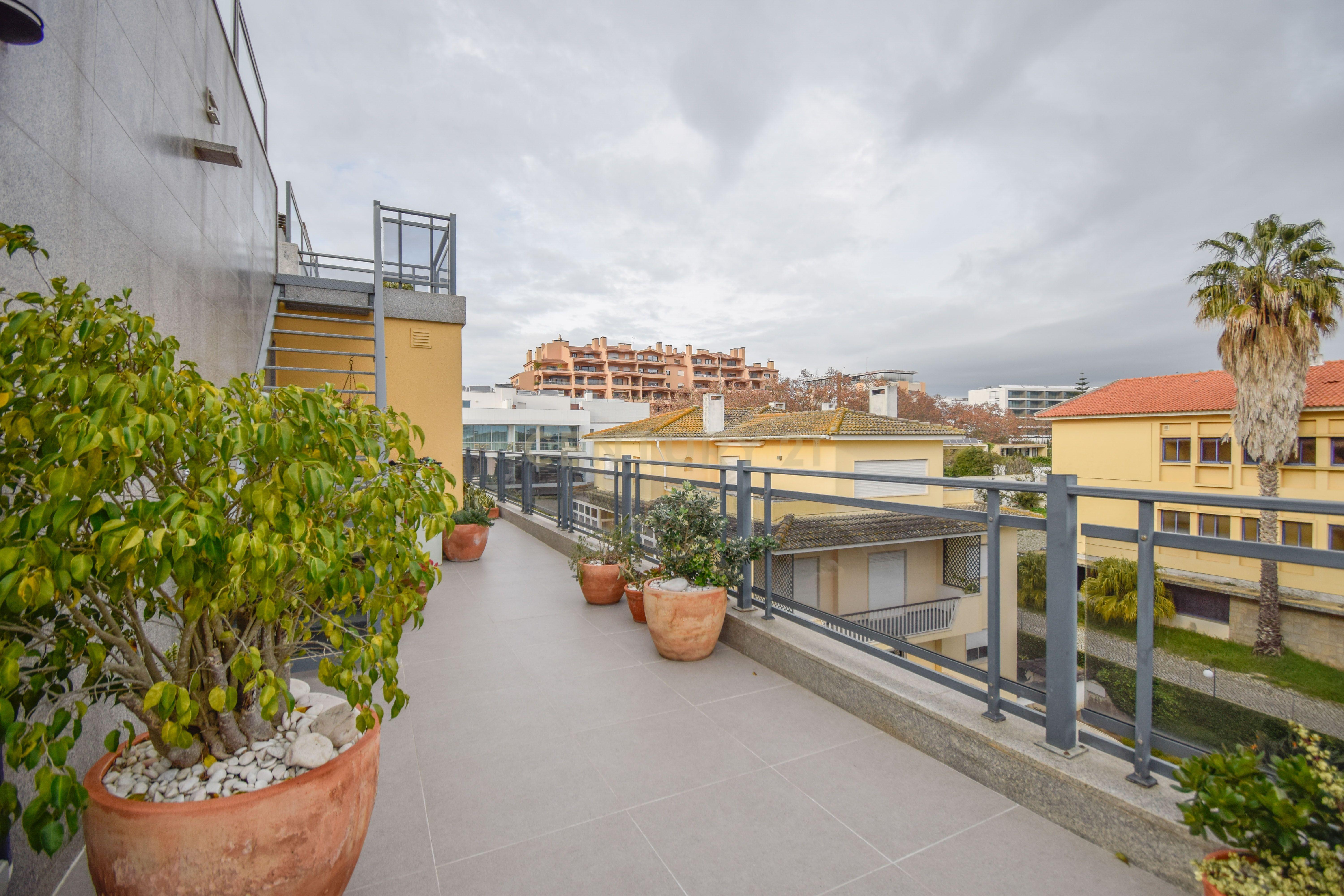 Apartamento T3 Duplex Cascais centro - Image 39