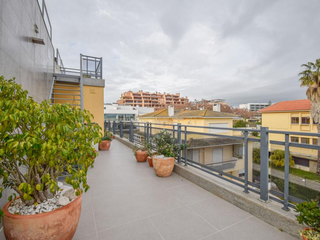 Apartamento T3 Duplex Cascais centro - Image 39