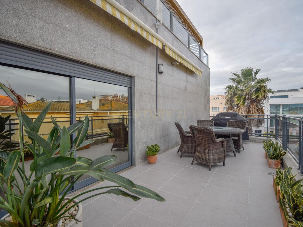 Apartamento T3 Duplex Cascais centro - Image 47