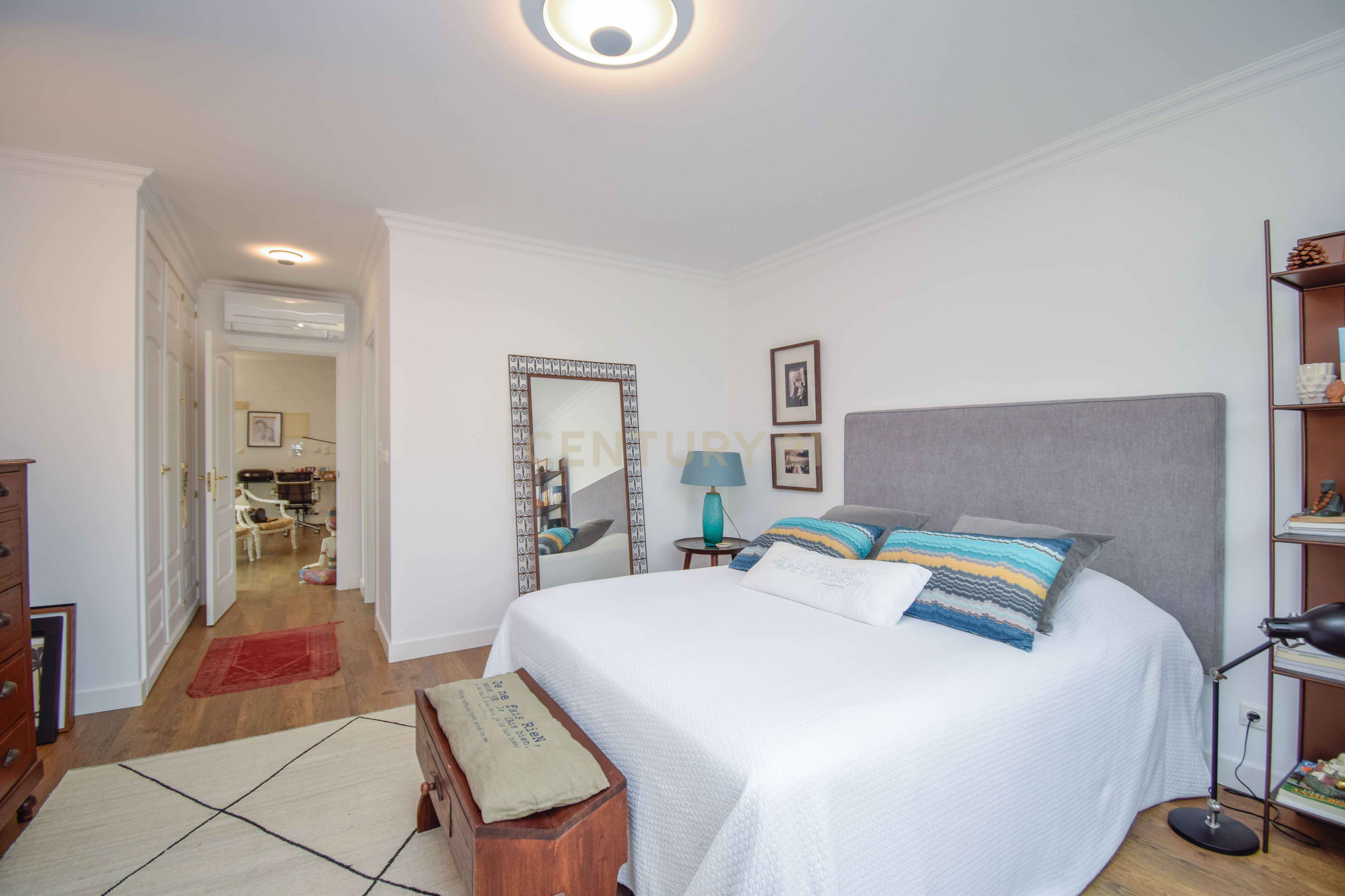 Apartamento T3 Duplex Cascais centro - Image 24