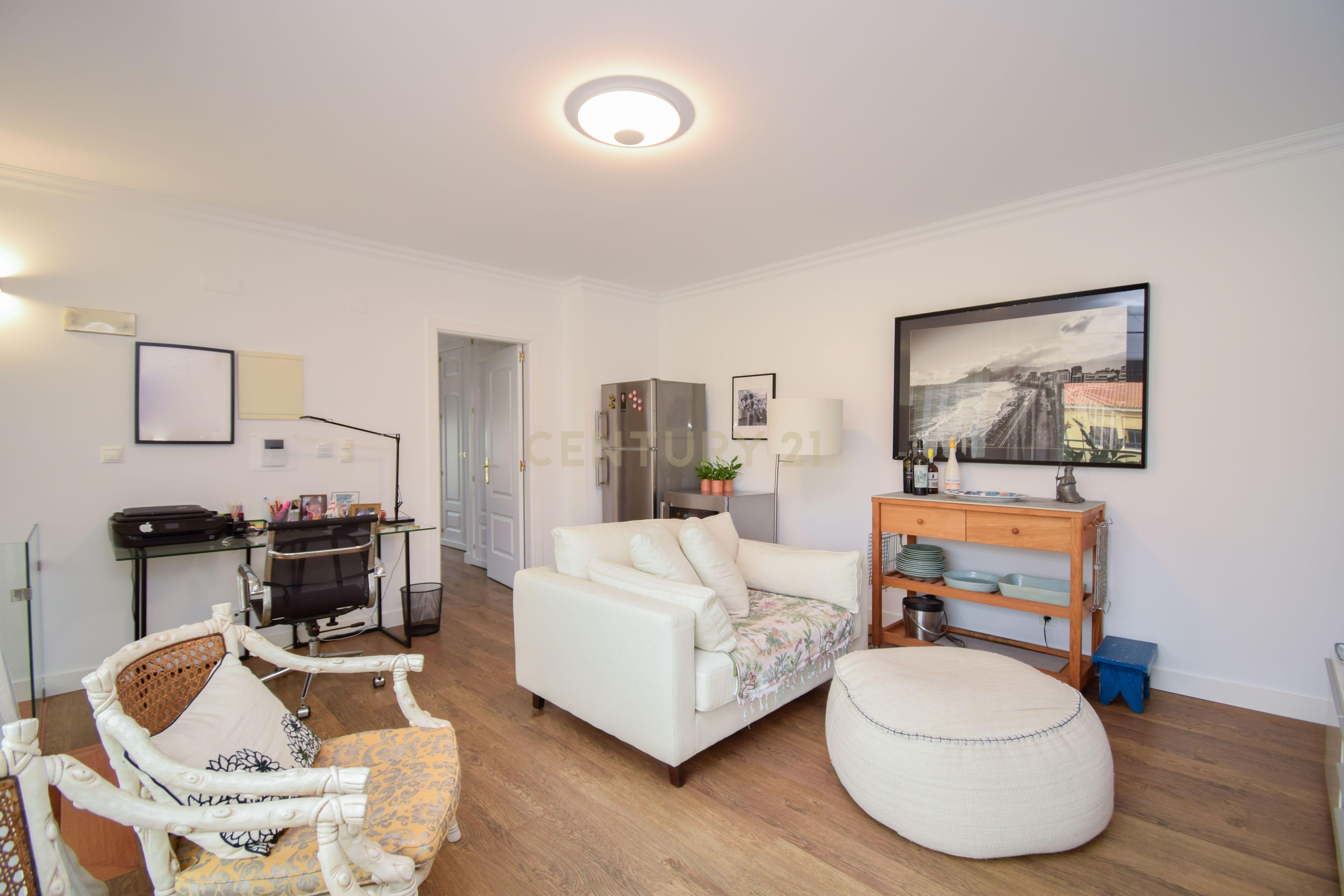 Apartamento T3 Duplex Cascais centro - Image 31