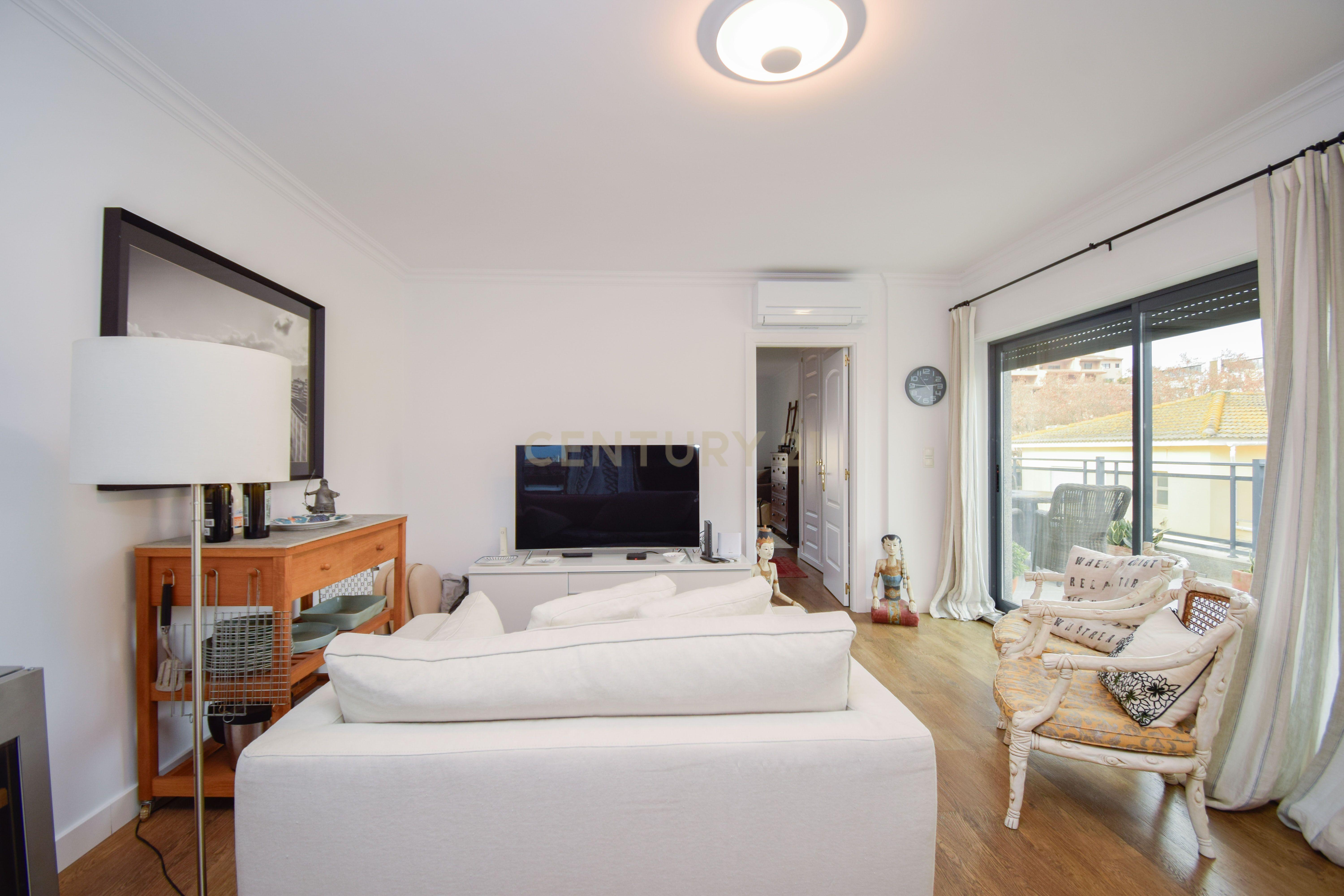 Apartamento T3 Duplex Cascais centro - Image 30