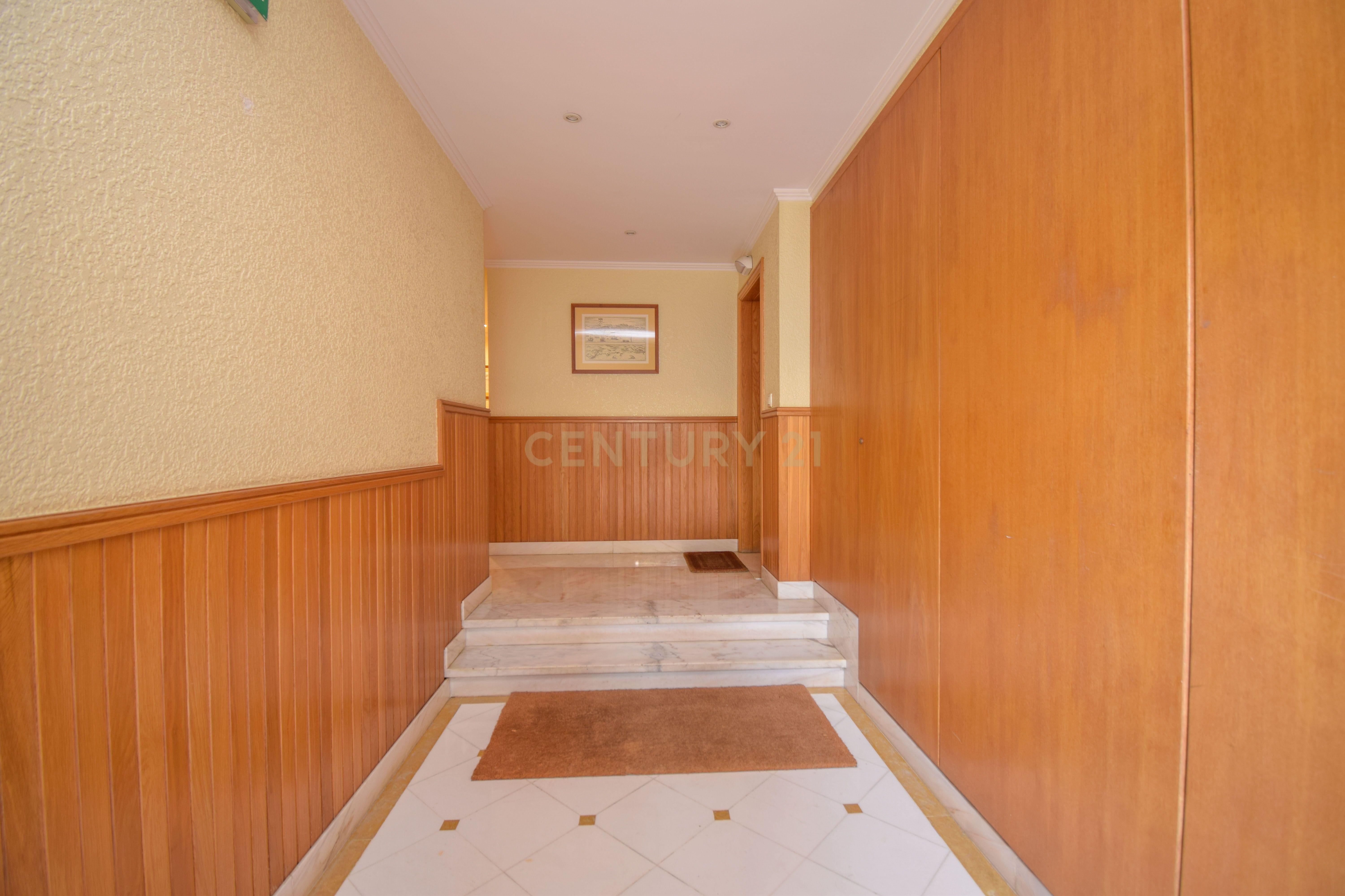 Apartamento T3 Duplex Cascais centro - Image 50