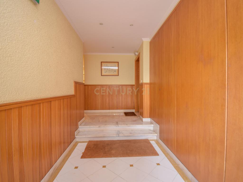 Apartamento T3 Duplex Cascais centro - Image 50