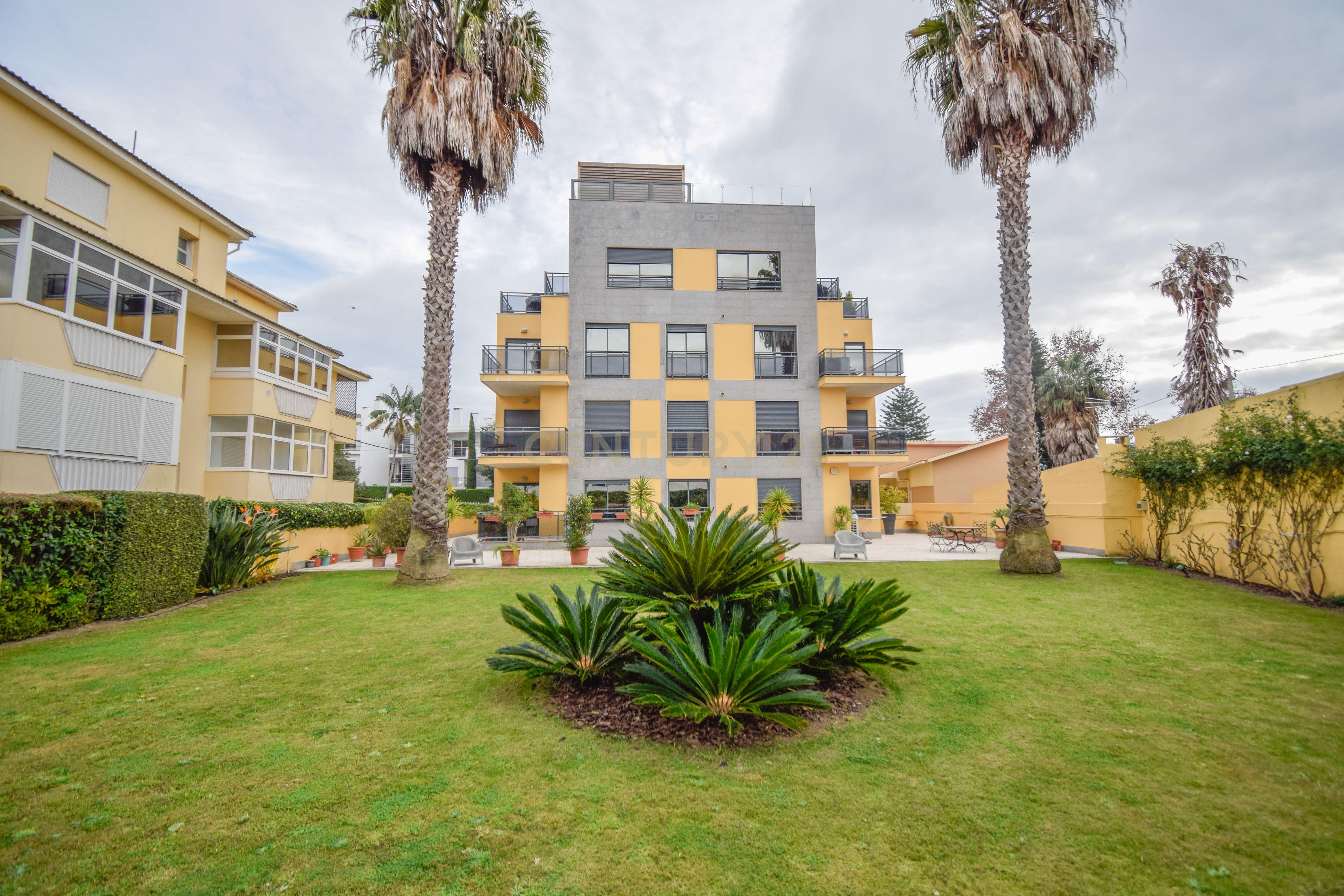 Apartamento T3 Duplex Cascais centro - Image 53