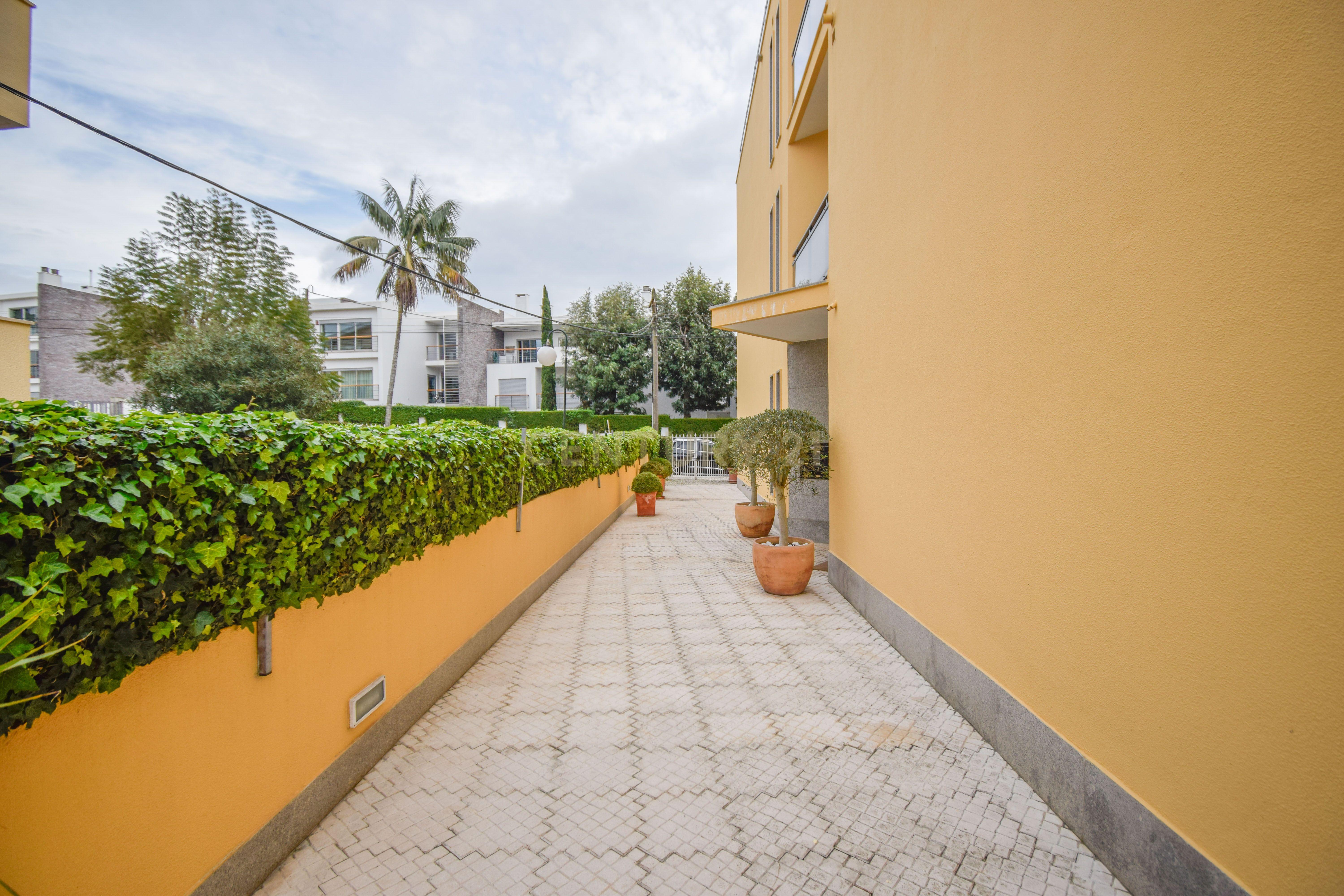 Apartamento T3 Duplex Cascais centro - Image 60