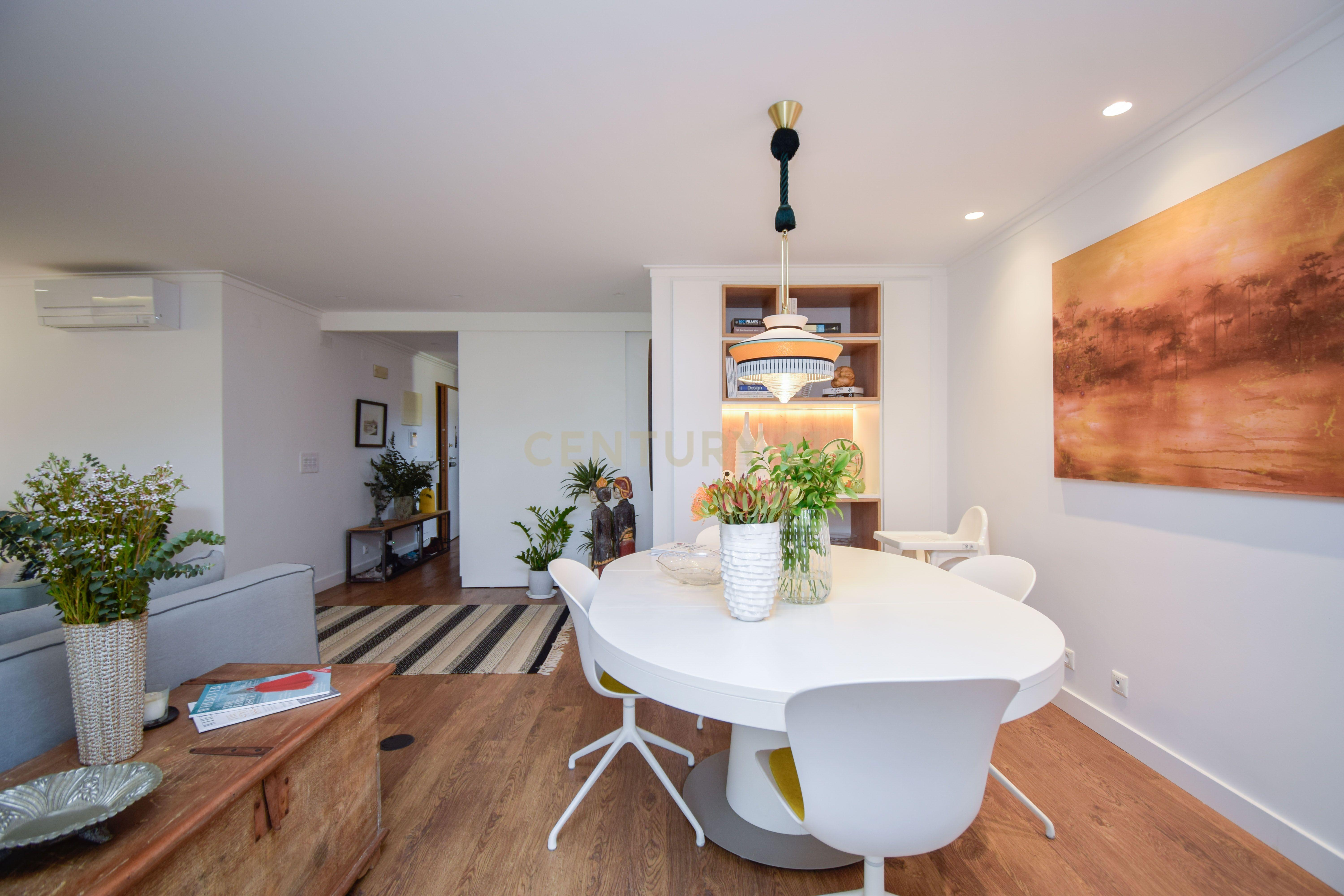 Apartamento T3 Duplex Cascais centro - Image 7
