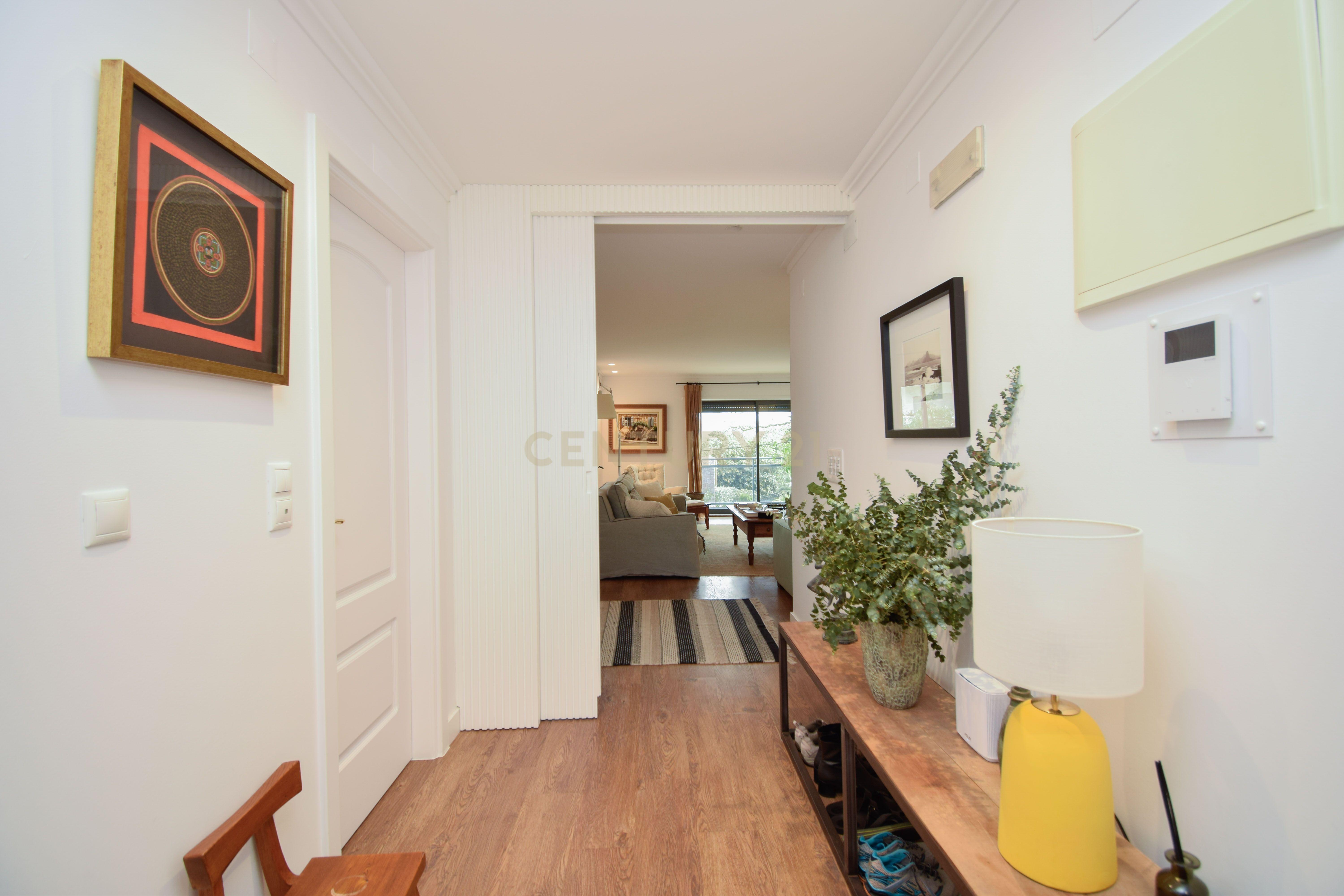 Apartamento T3 Duplex Cascais centro - Image 11