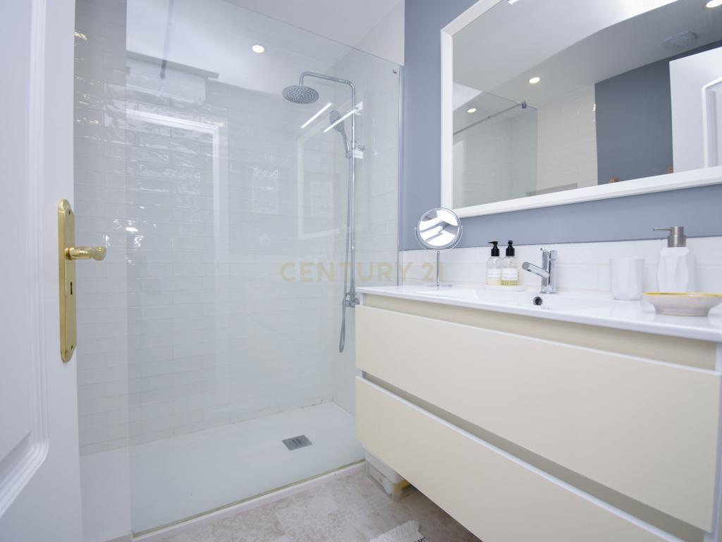 Apartamento T3 Duplex Cascais centro - Image 36