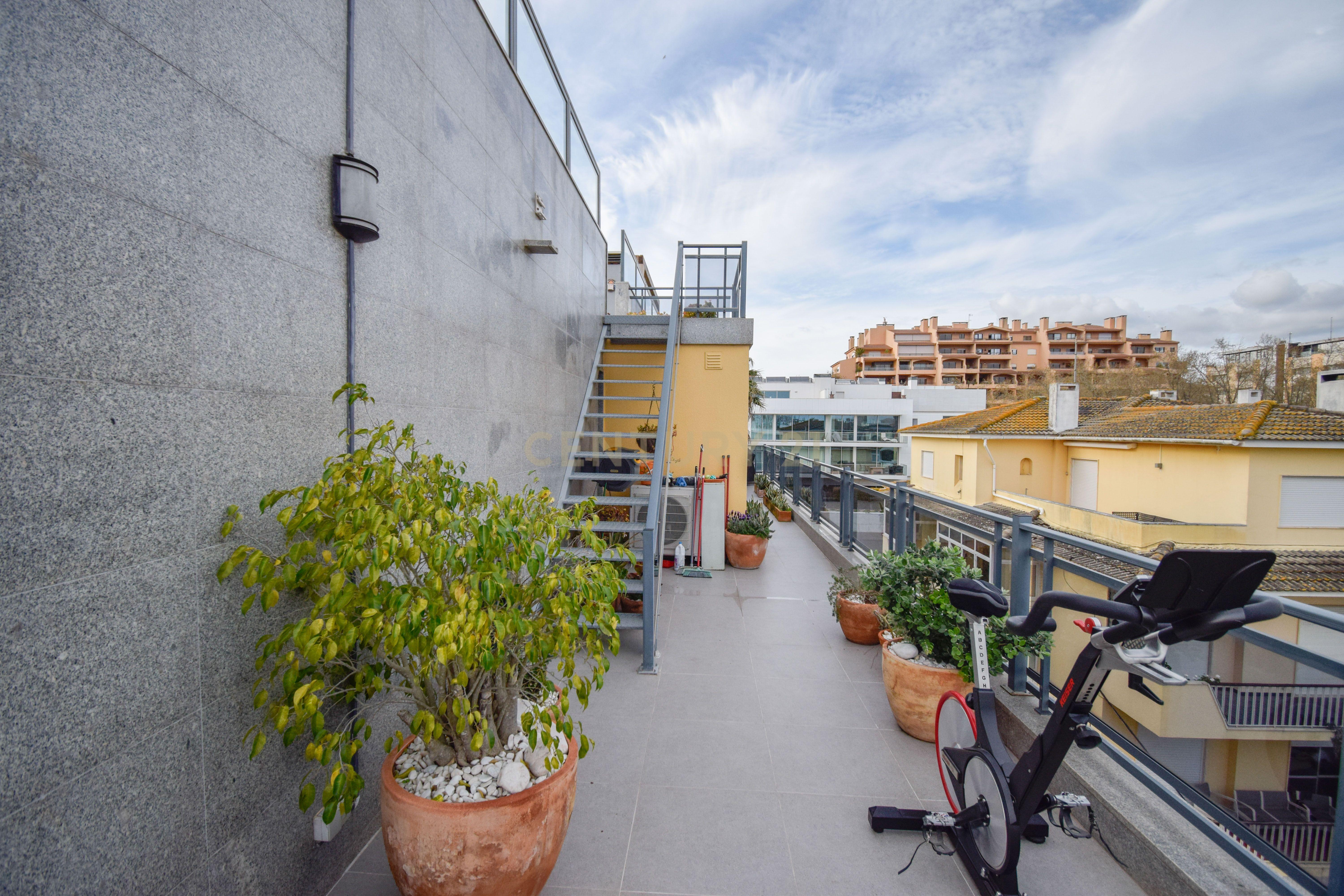 Apartamento T3 Duplex Cascais centro - Image 46