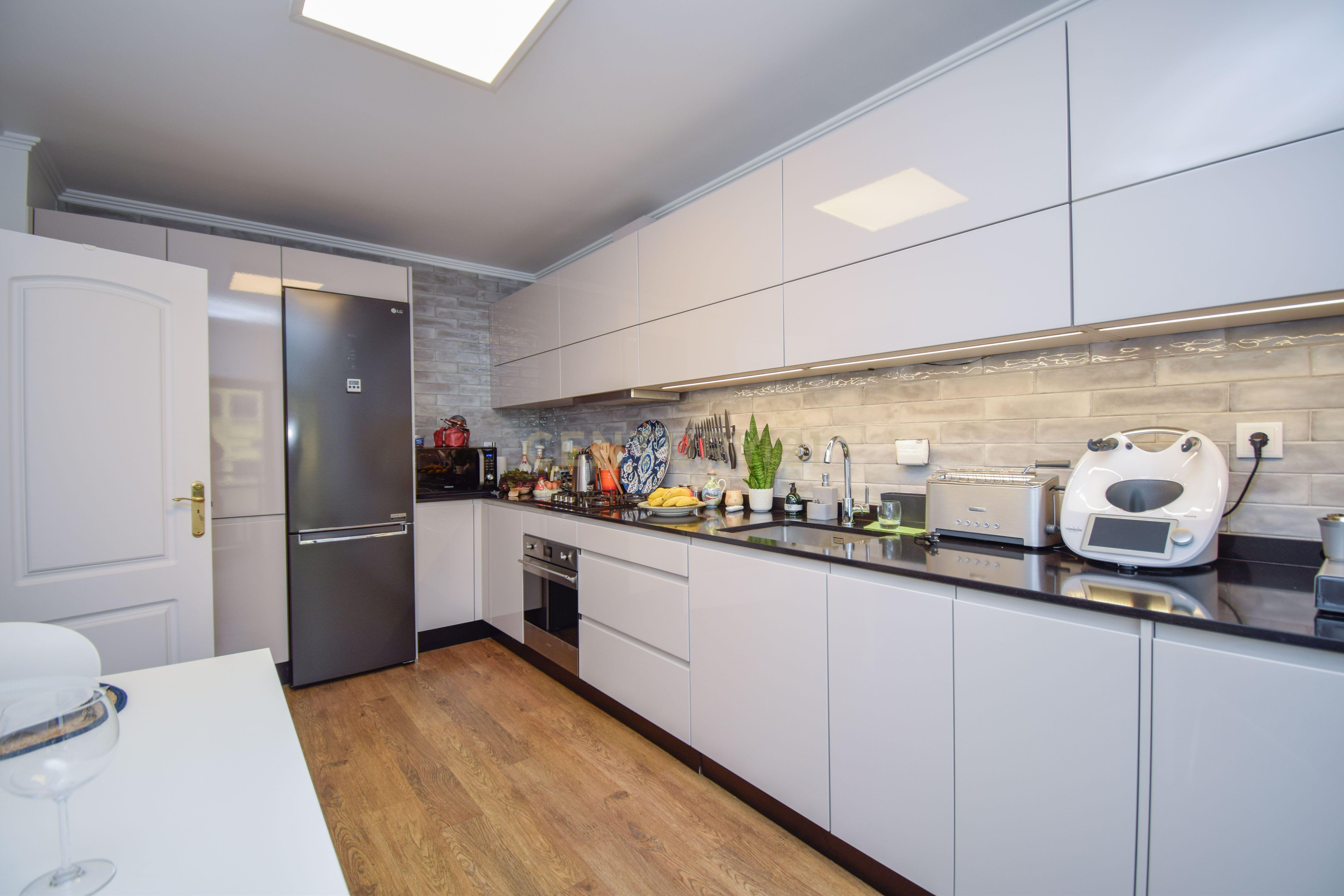 Apartamento T3 Duplex Cascais centro - Image 15