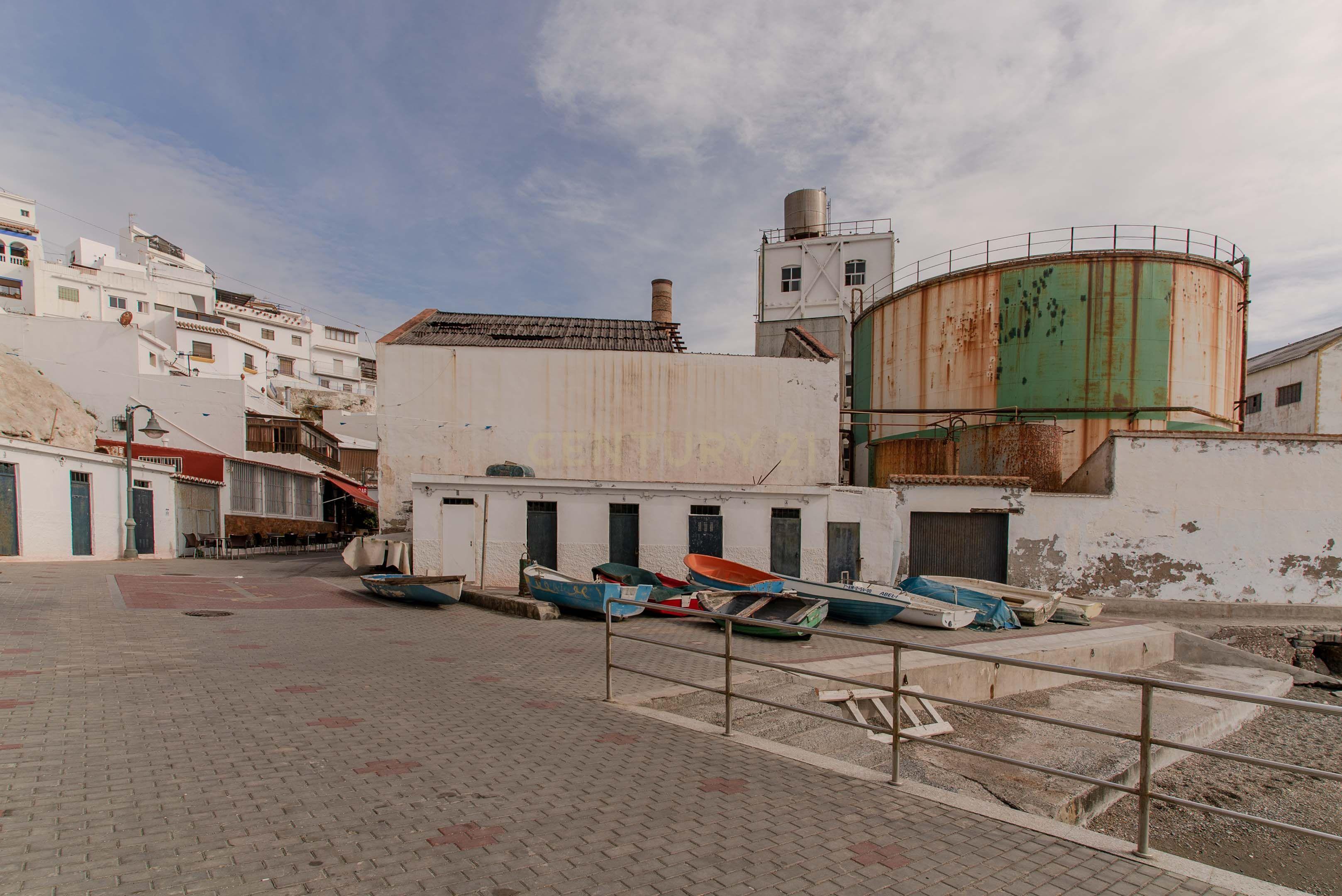 undefined - Image 4