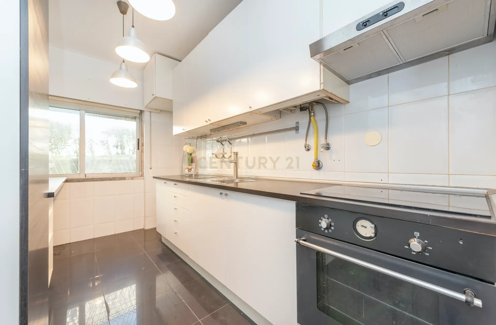 Apartamento T3 em Casal de São Brás - Image 14