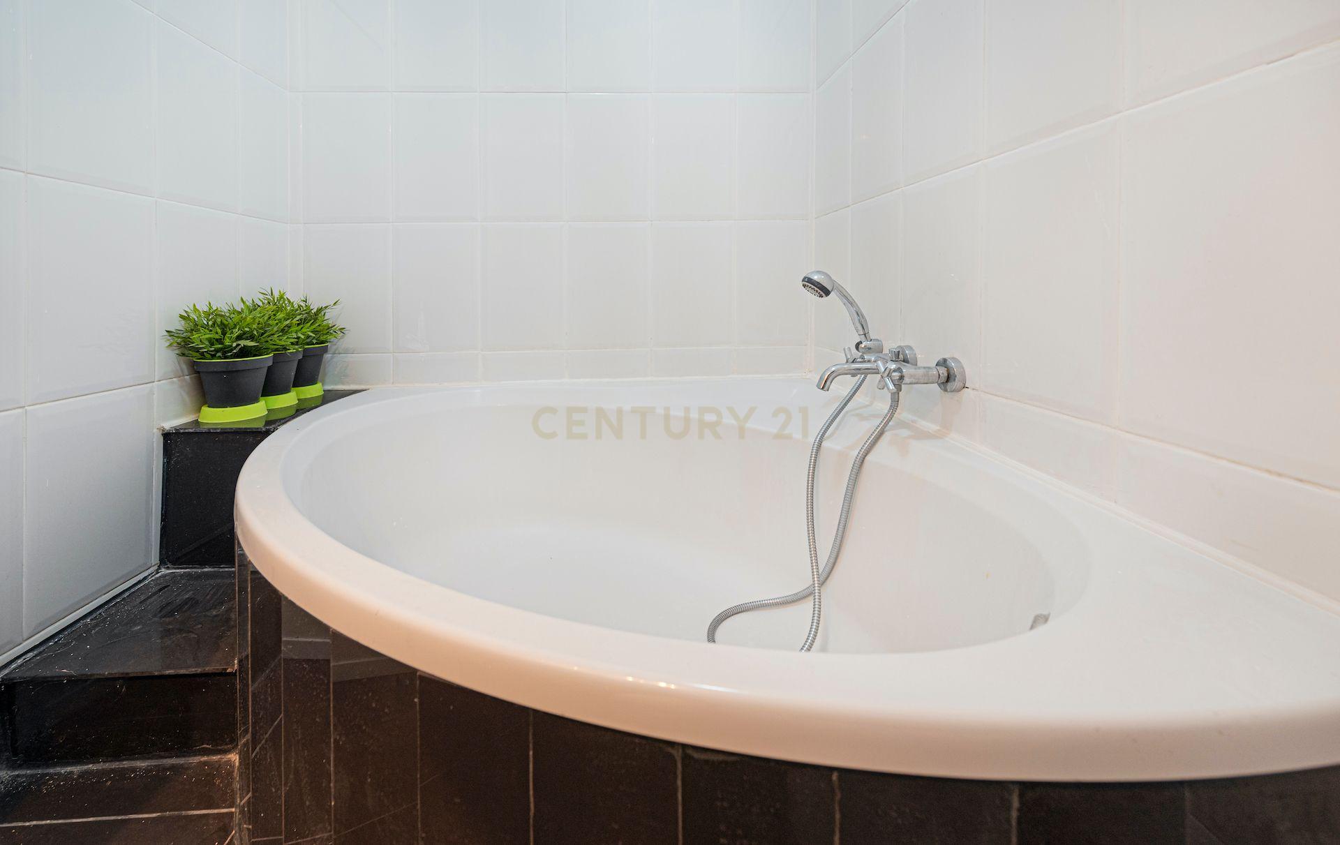 Apartamento T3 em Casal de São Brás - Image 19