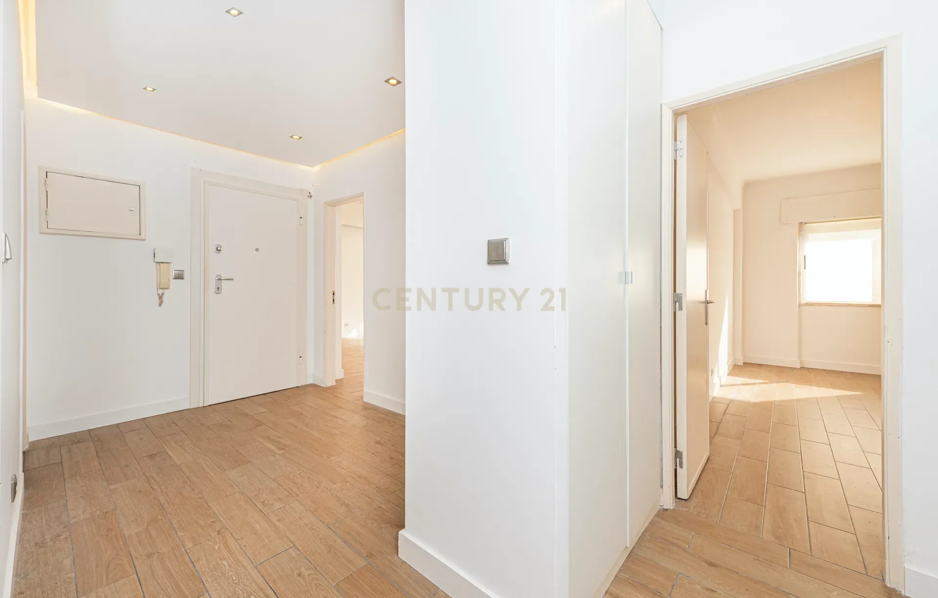 Apartamento T3 em Casal de São Brás - Image 6