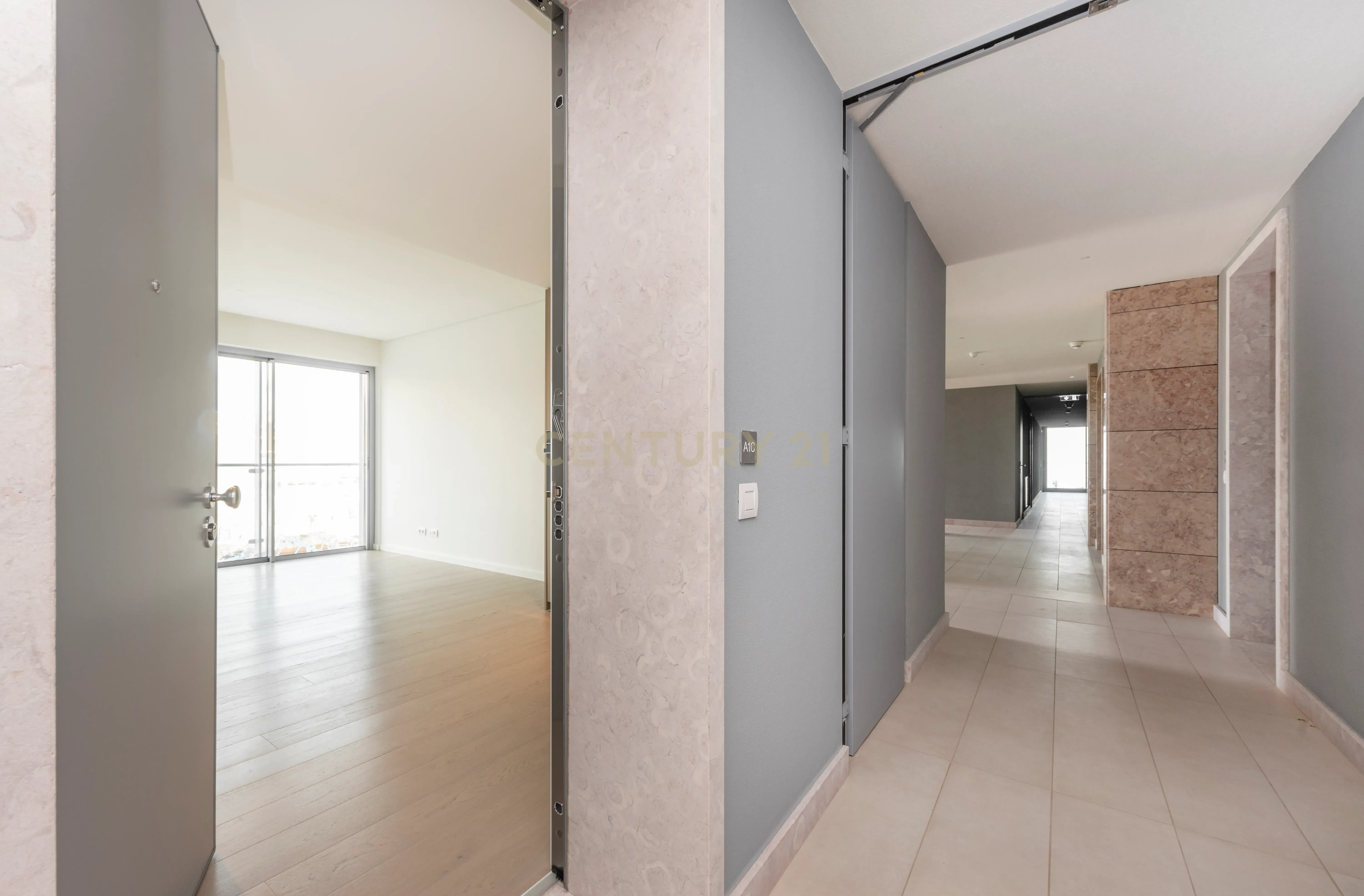 Apartamento T1 com rentabilidade - Image 10