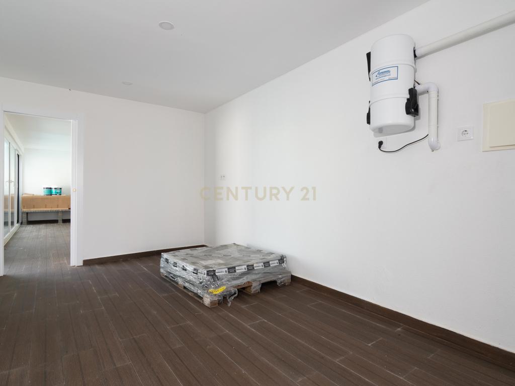 Moradia T4 com piscina - Image 54