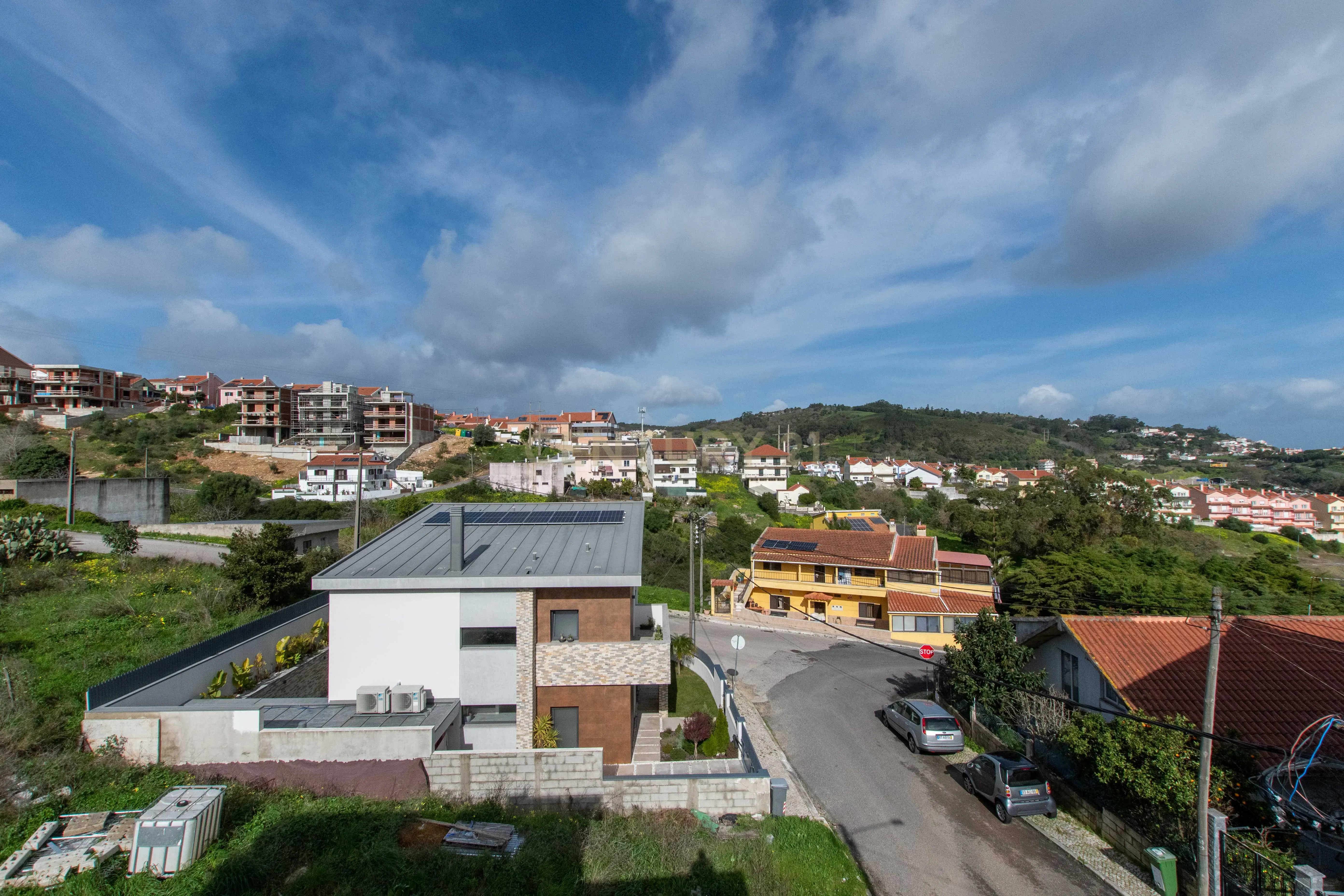 Moradia de 5 assoalhadas, Ramada, Odivelas - Image 9